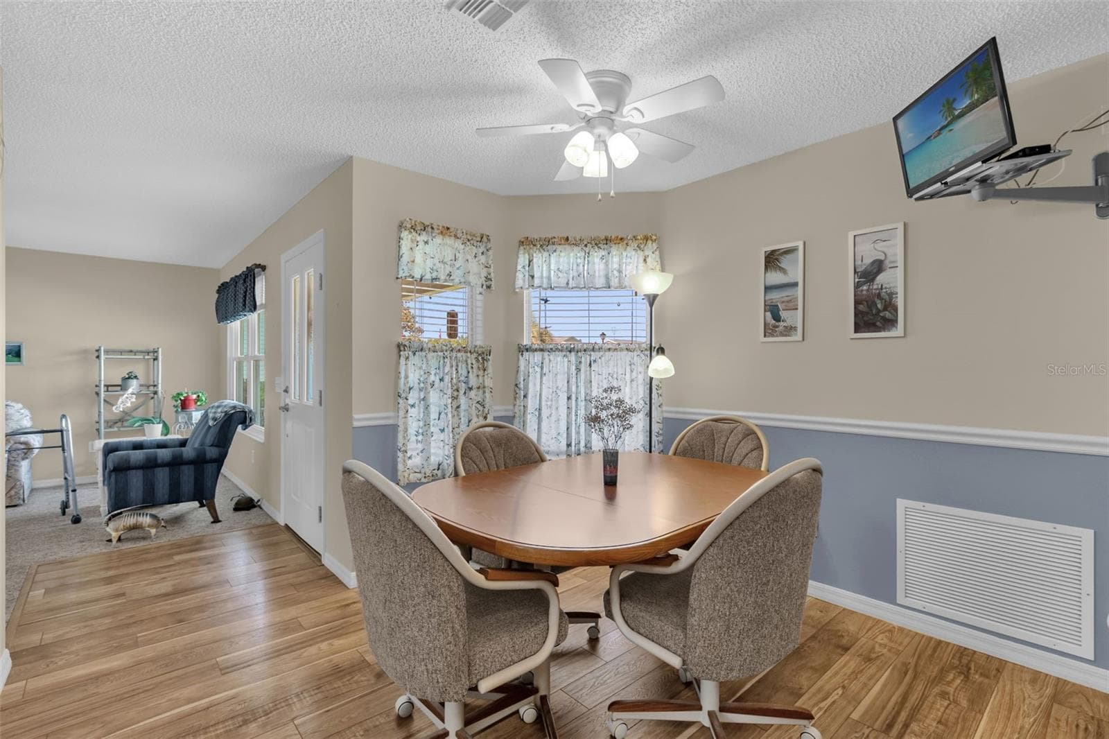 Single Family Residence at 1707 GOMEZ PL, THE VILLAGES, photo 8 of 35