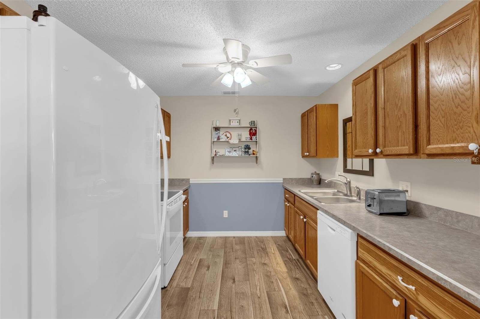 Single Family Residence at 1707 GOMEZ PL, THE VILLAGES, photo 10 of 35