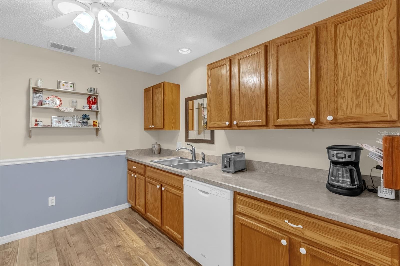 Single Family Residence at 1707 GOMEZ PL, THE VILLAGES, photo 11 of 35