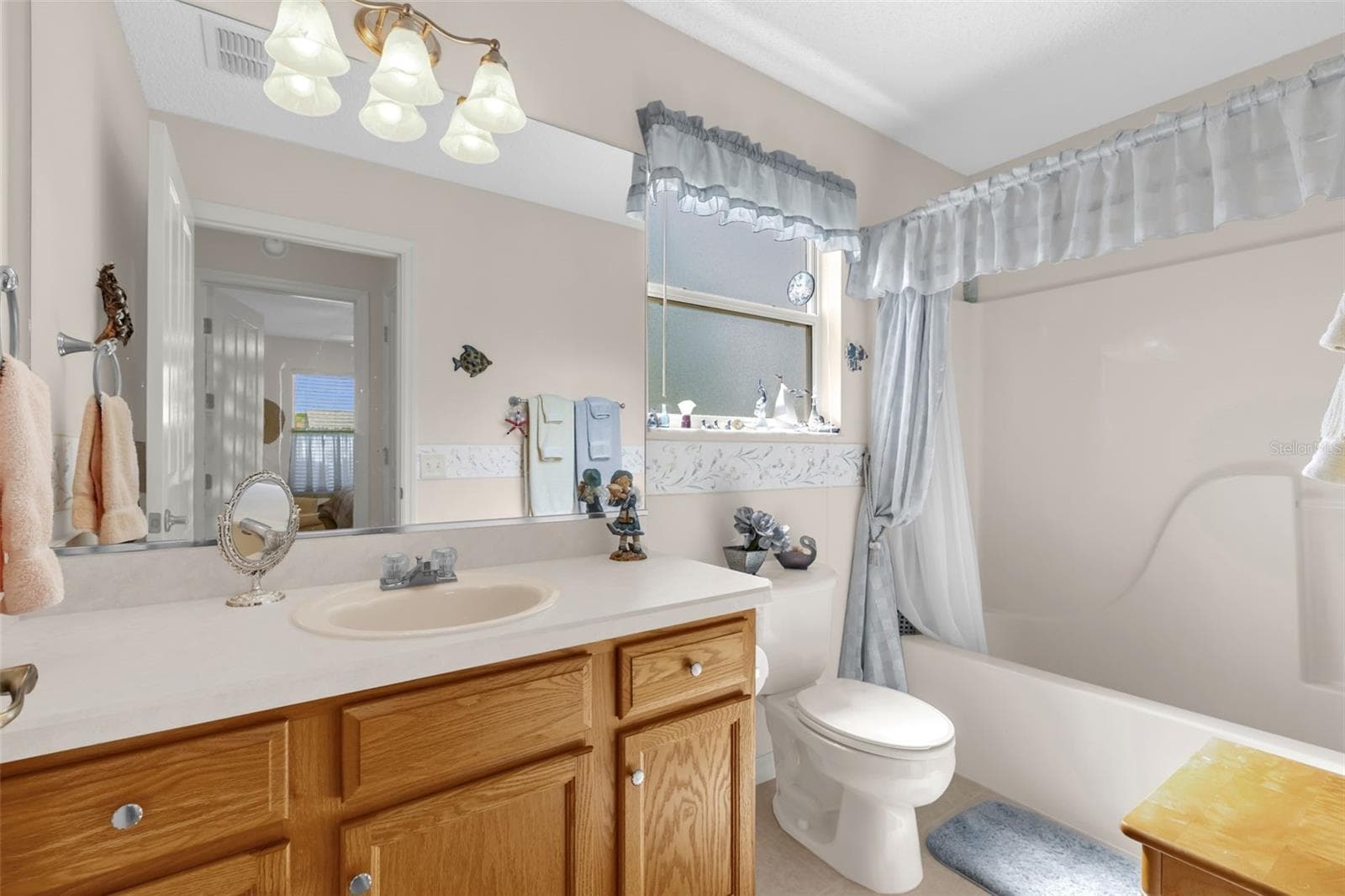 Single Family Residence at 1707 GOMEZ PL, THE VILLAGES, photo 21 of 35