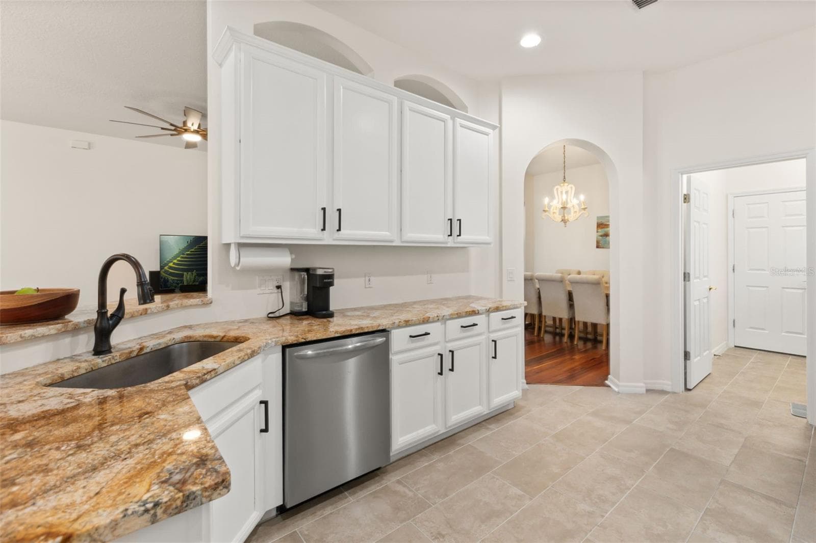 Single Family Residence at 1154 KERSFIELD CIR, LAKE MARY, photo 12 of 41
