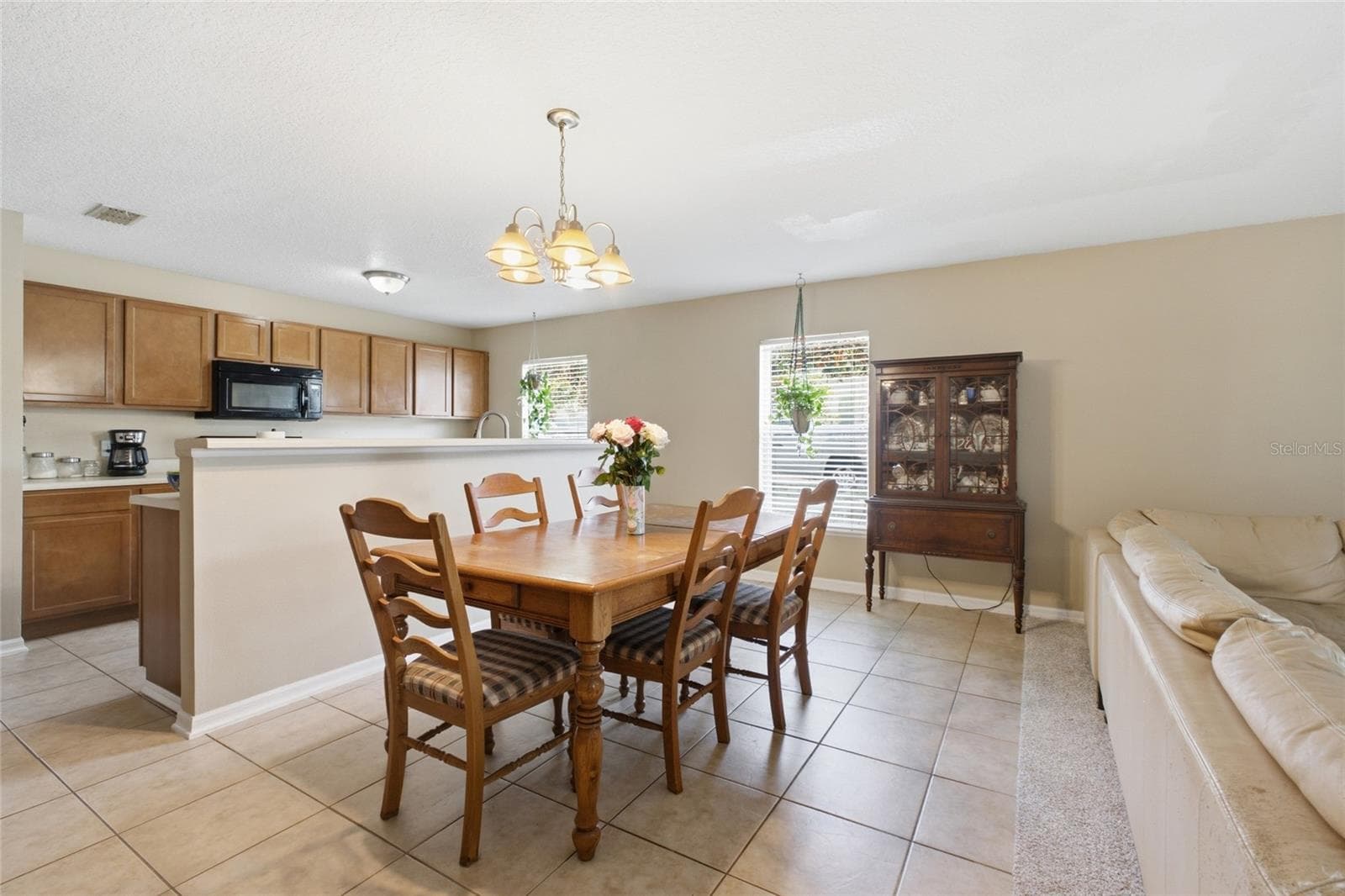 Kitchen/ dining - 516 CADIZ DR, GROVELAND