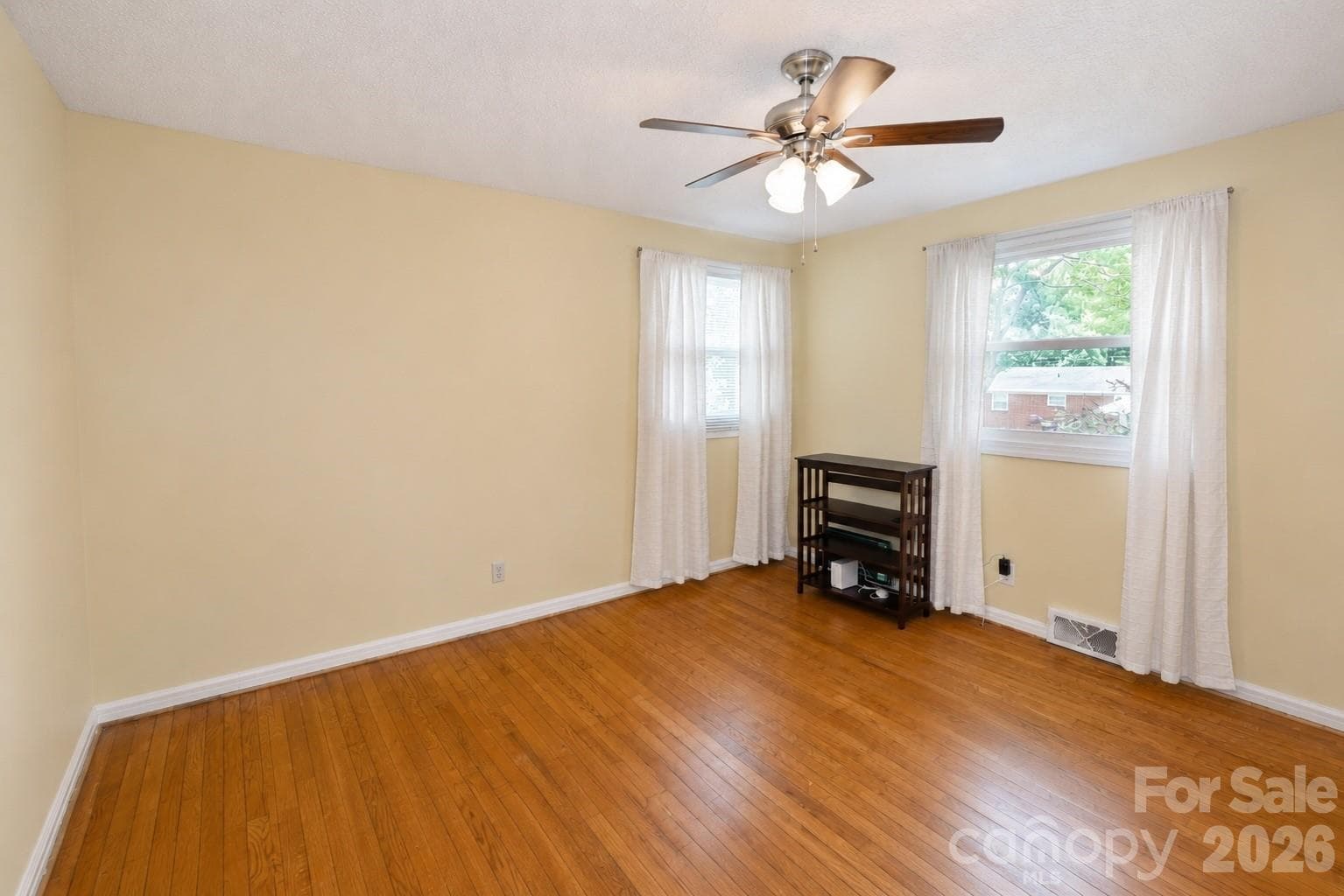 Single Family Residence at 232 Hartness Road, Statesville, photo 19 of 33