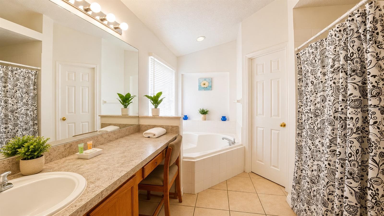 Single Family Residence at 1691 WATERVIEW LOOP, HAINES CITY, photo 15 of 26