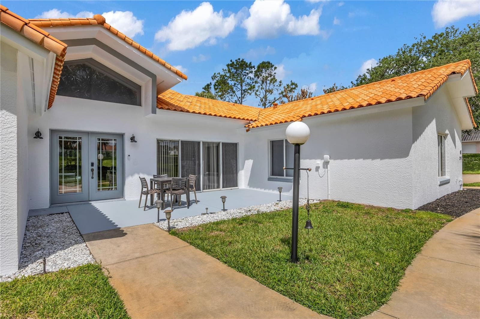 front entrance - 12853 BELLERIVE DR, CLERMONT