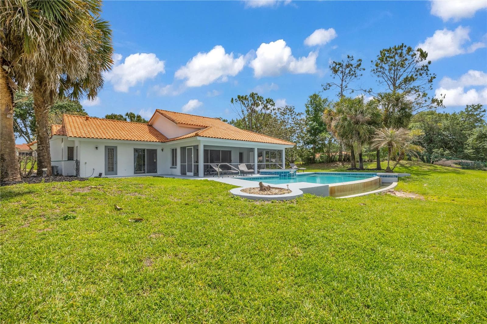 Single Family Residence at 12853 BELLERIVE DR, CLERMONT, photo 10 of 47
