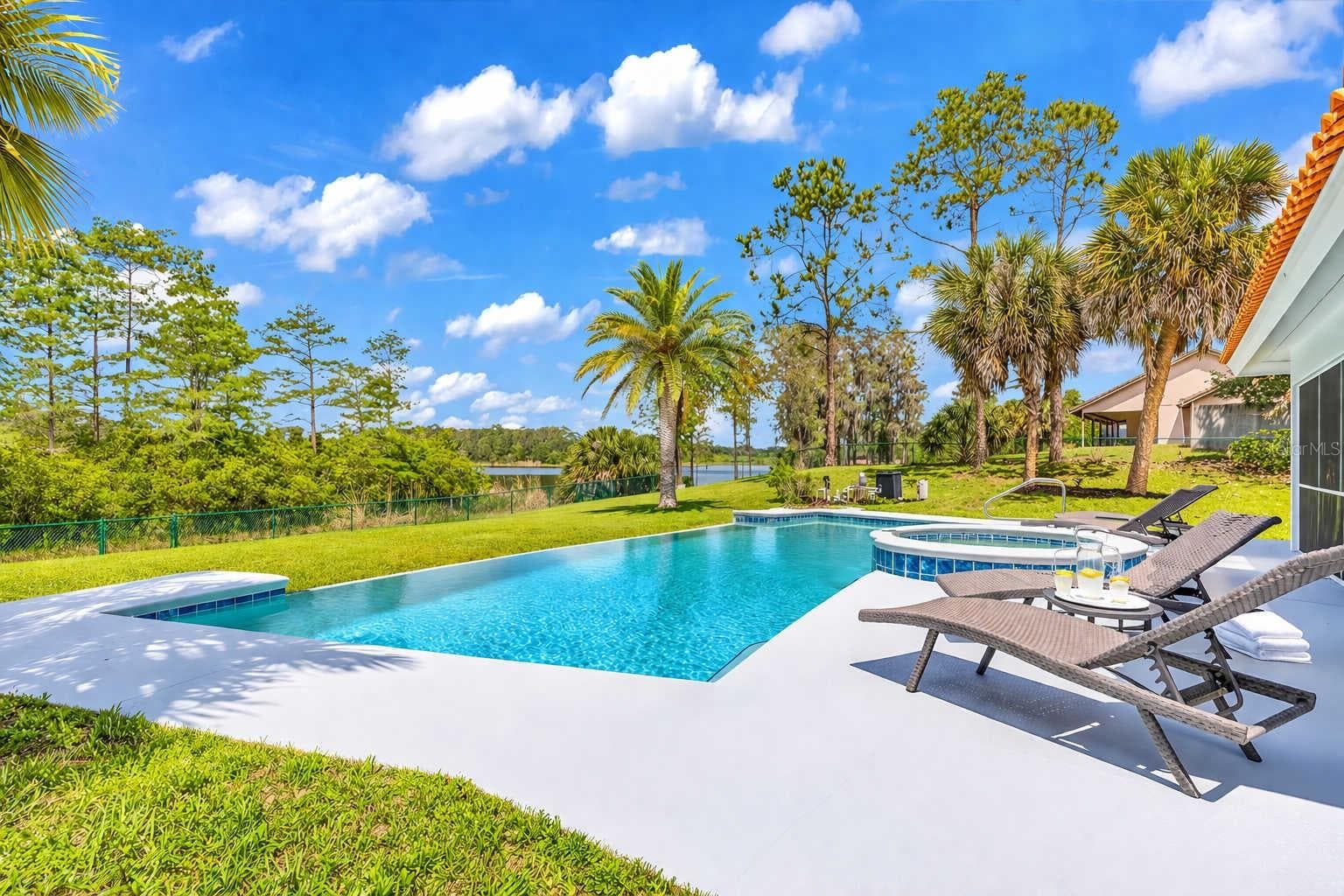 Single Family Residence at 12853 BELLERIVE DR, CLERMONT, photo 11 of 47