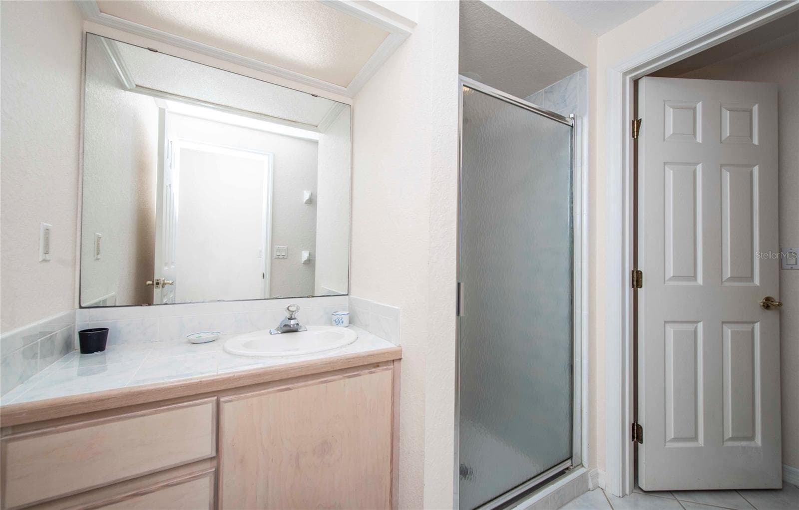bathroom 3 - 12853 BELLERIVE DR, CLERMONT
