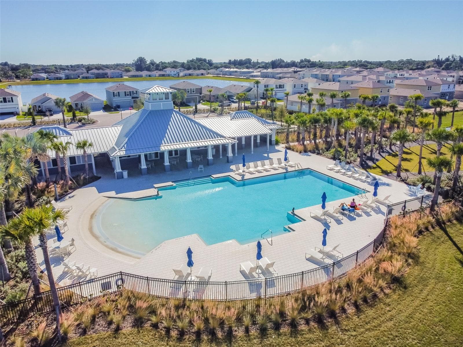 Single Family Residence at 575 OCEAN SPRAY DR, RUSKIN, photo 46 of 59