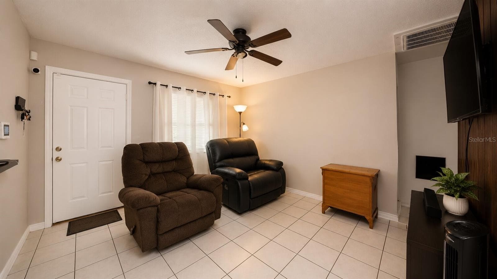 Photos have been edited to remove clutter - 3319 AVENUE U NW, WINTER HAVEN