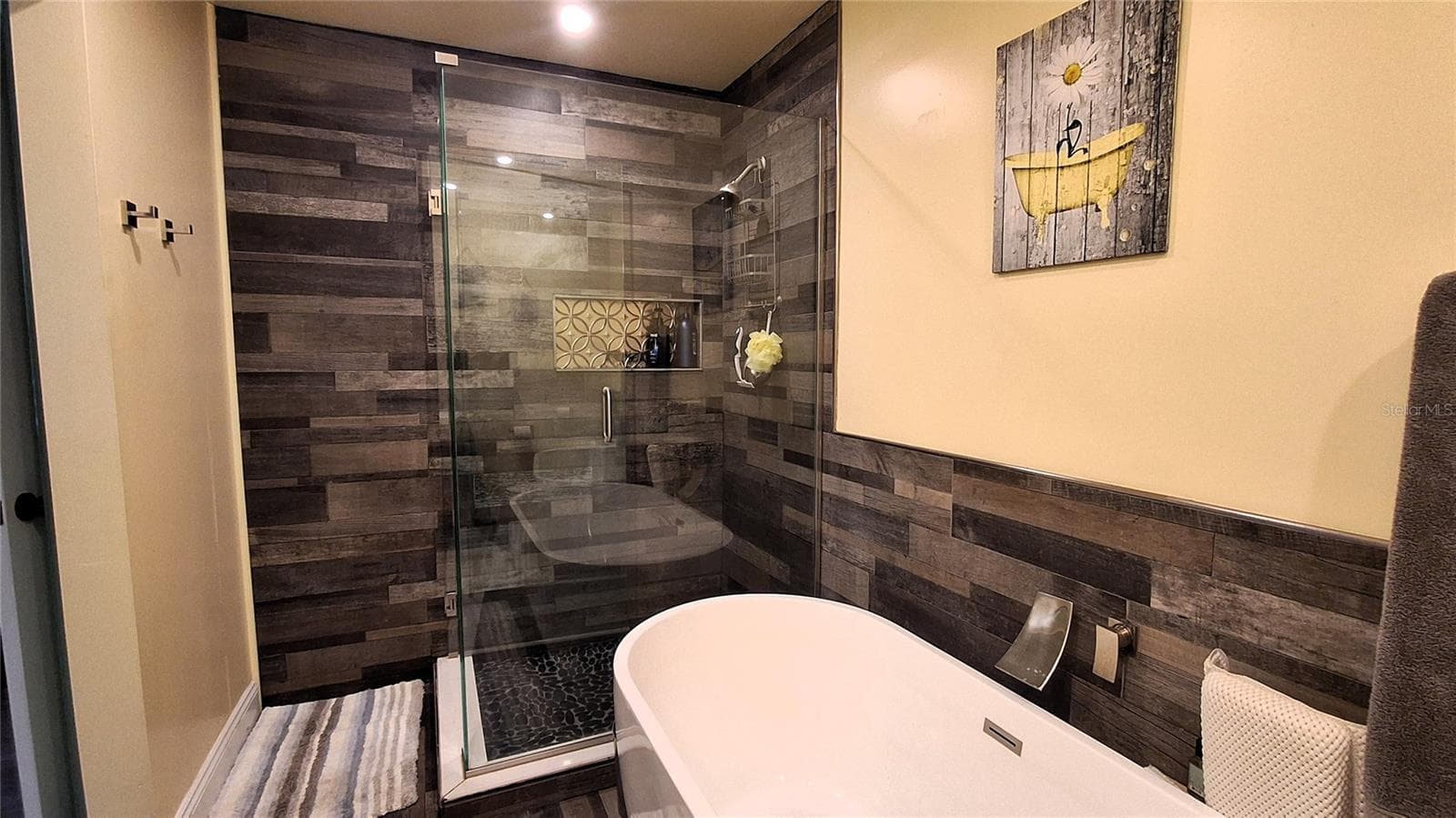 Single Family Residence at 40 SE CHINICA DR, SUMMERFIELD, photo 12 of 23