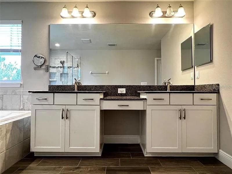 Townhouse at 18814 CORNUTA ST, LUTZ, photo 19 of 51