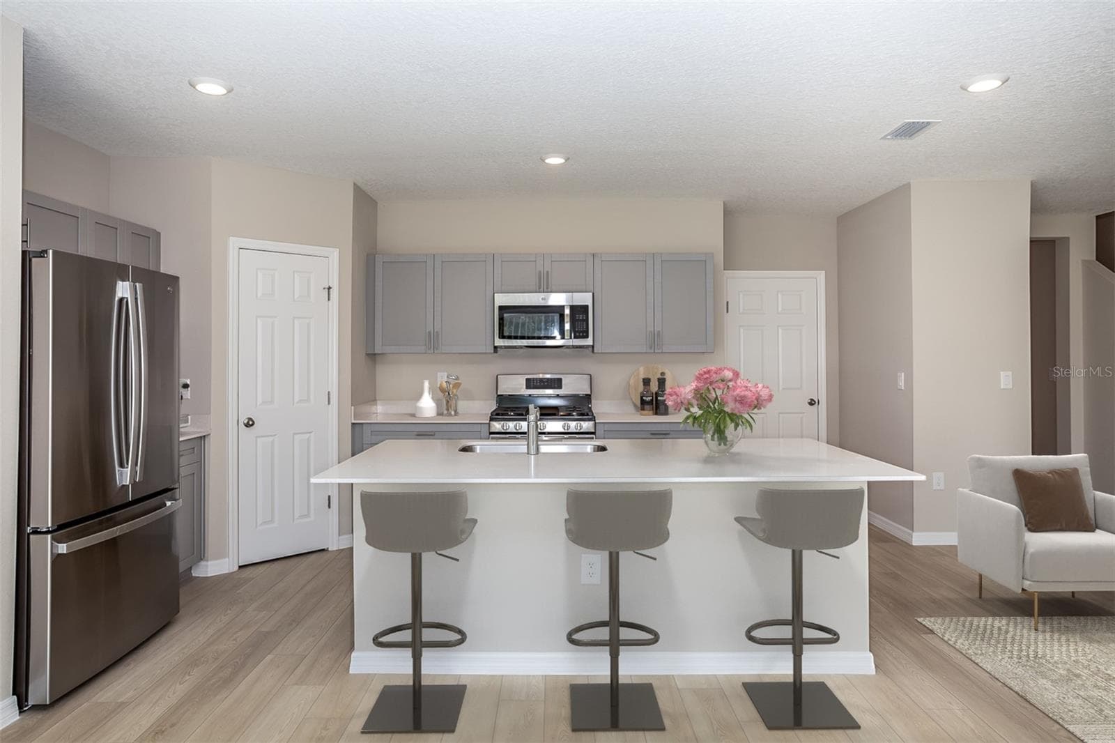 Single Family Residence at 5445 SAN PIETRO DR, WINTER HAVEN, photo 2 of 30