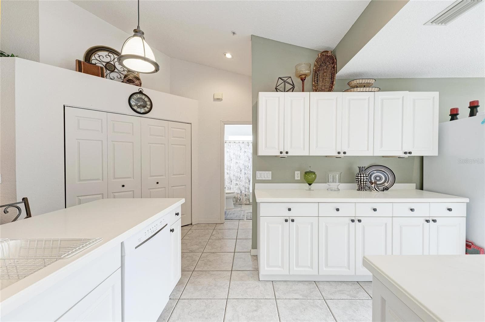Condominium at 6821 FAIRVIEW TER #6821, BRADENTON, photo 15 of 78