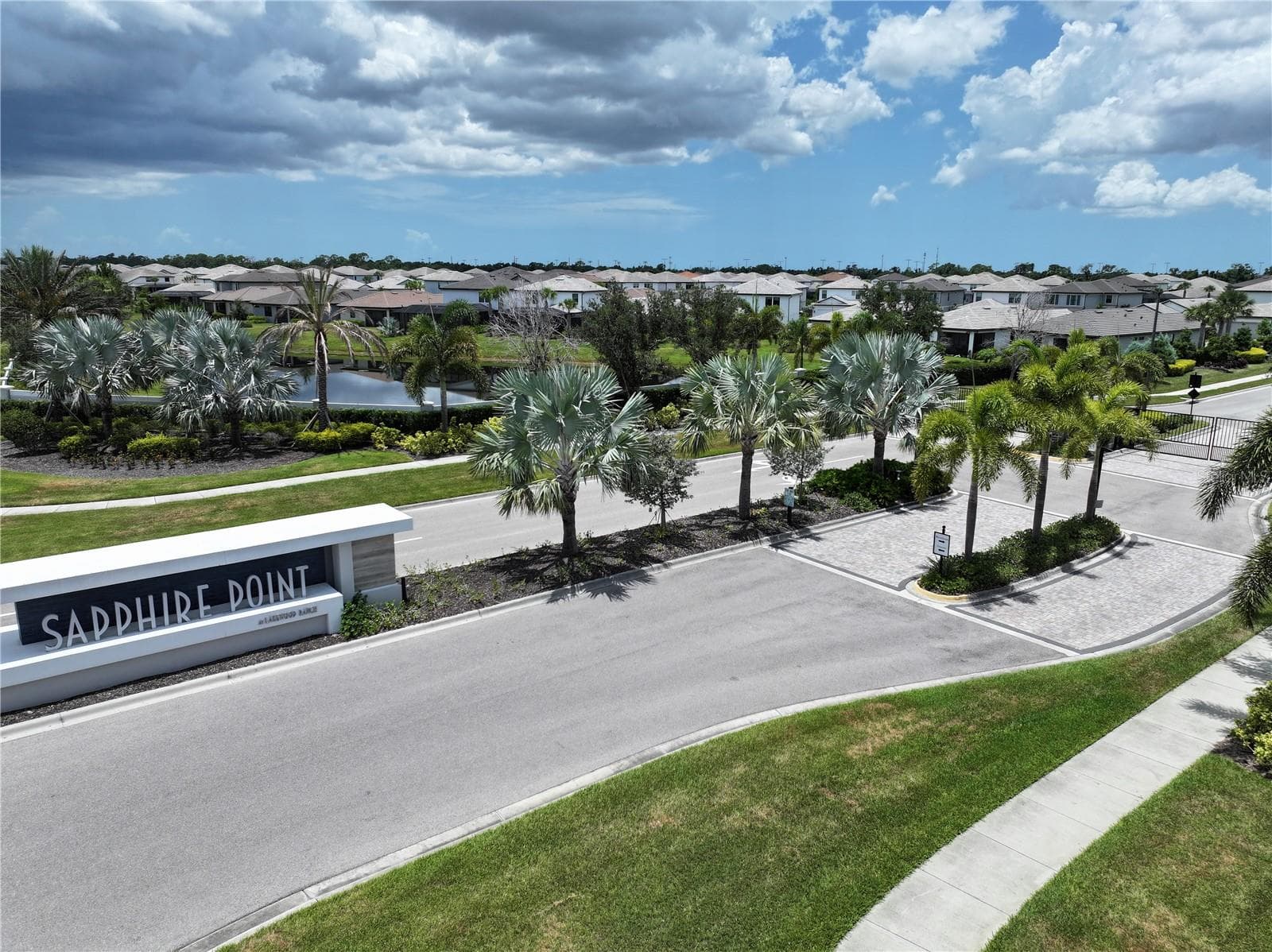 Single Family Residence at 5609 CLEARWATER CT, LAKEWOOD RANCH, photo 79 of 81