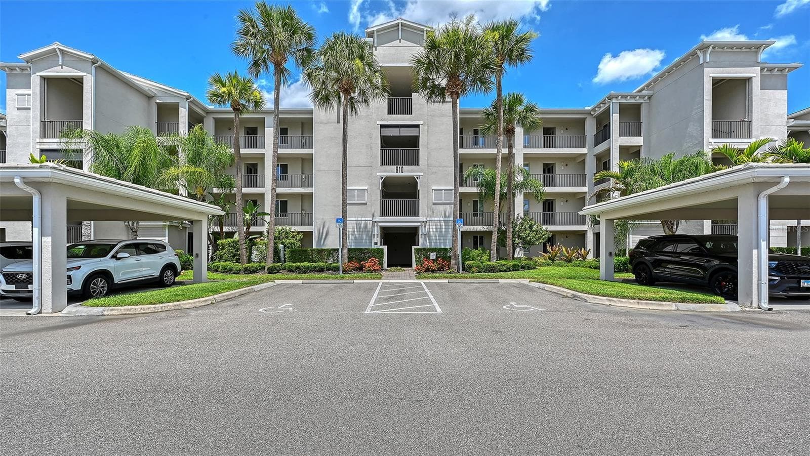 Condominium at 910 TIDEWATER SHORES LOOP #103, BRADENTON, photo 4 of 68