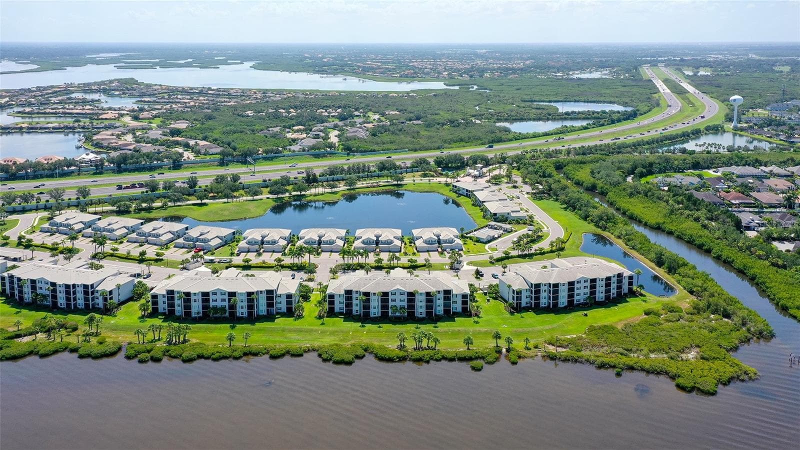 Condominium at 910 TIDEWATER SHORES LOOP #103, BRADENTON, photo 27 of 68