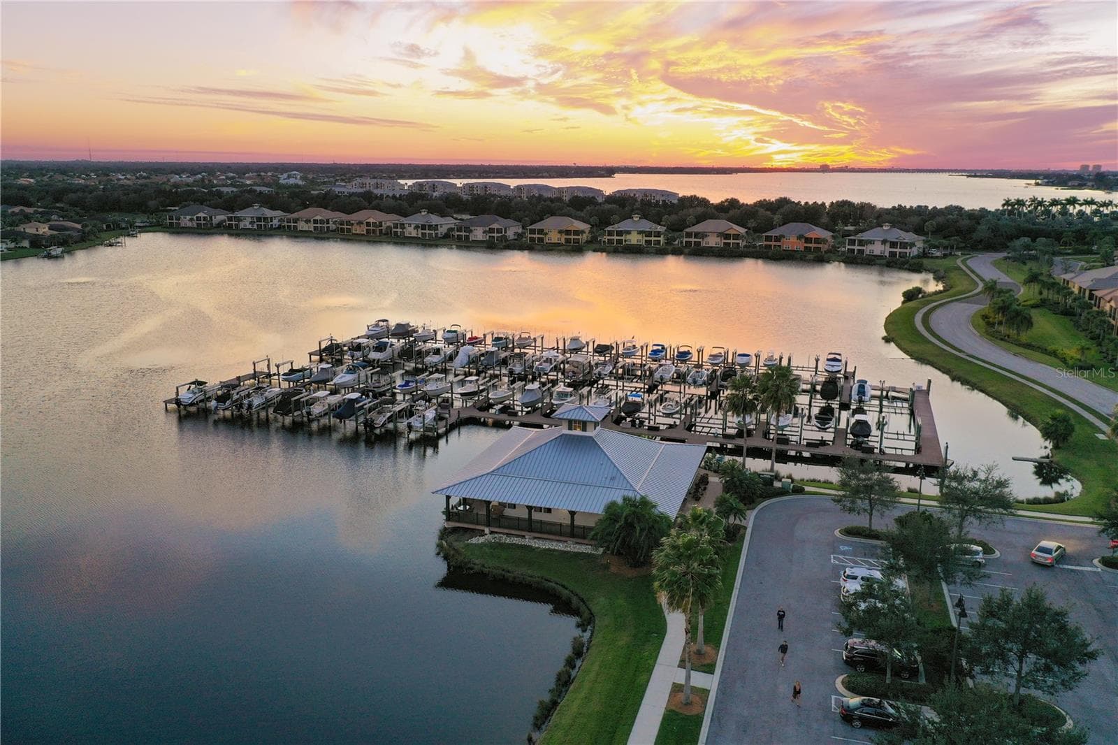 Amazing sunsets - 910 TIDEWATER SHORES LOOP #103, BRADENTON