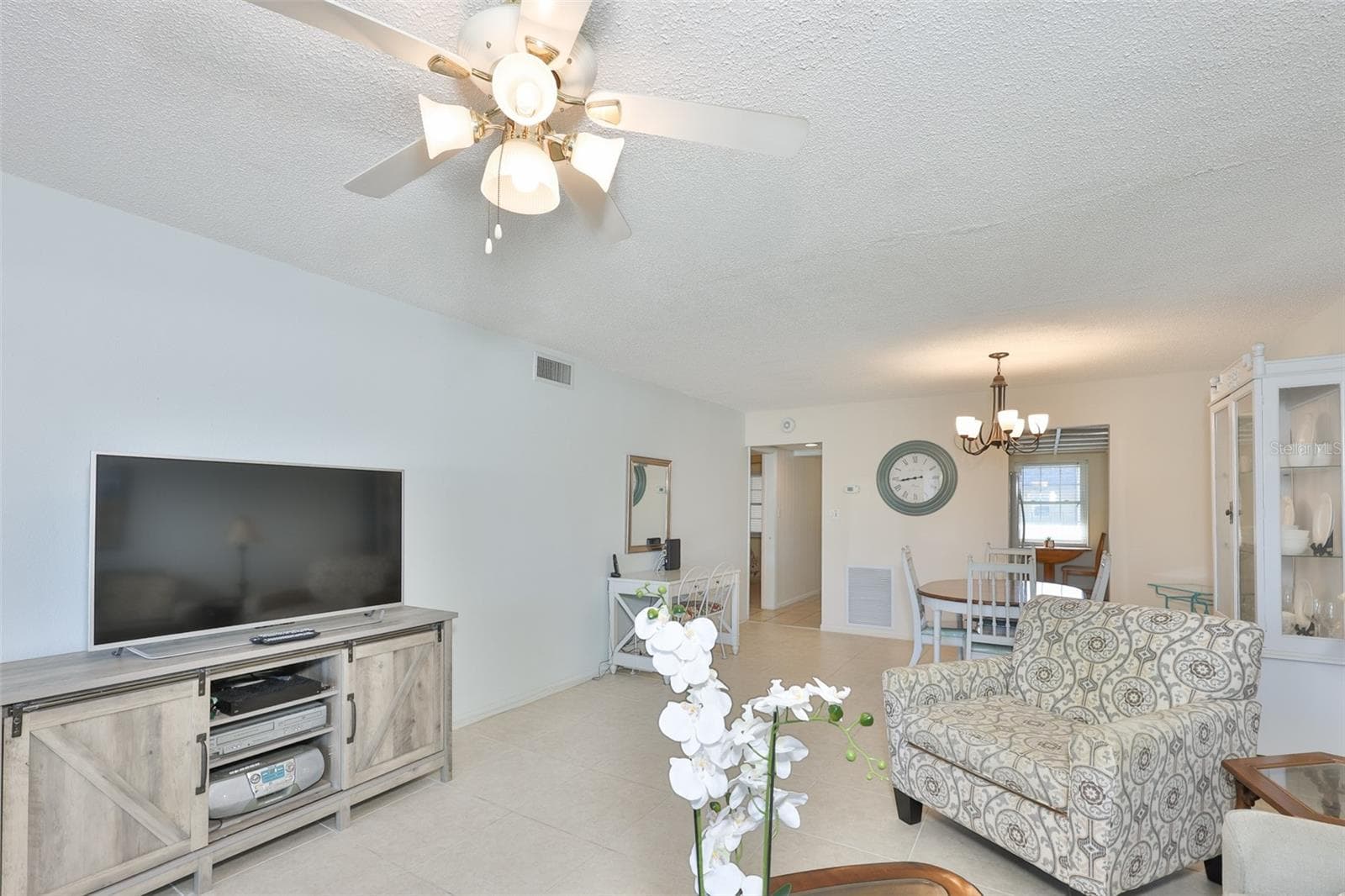 Condominium at 8703 BARDMOOR BLVD #303, SEMINOLE, photo 10 of 24