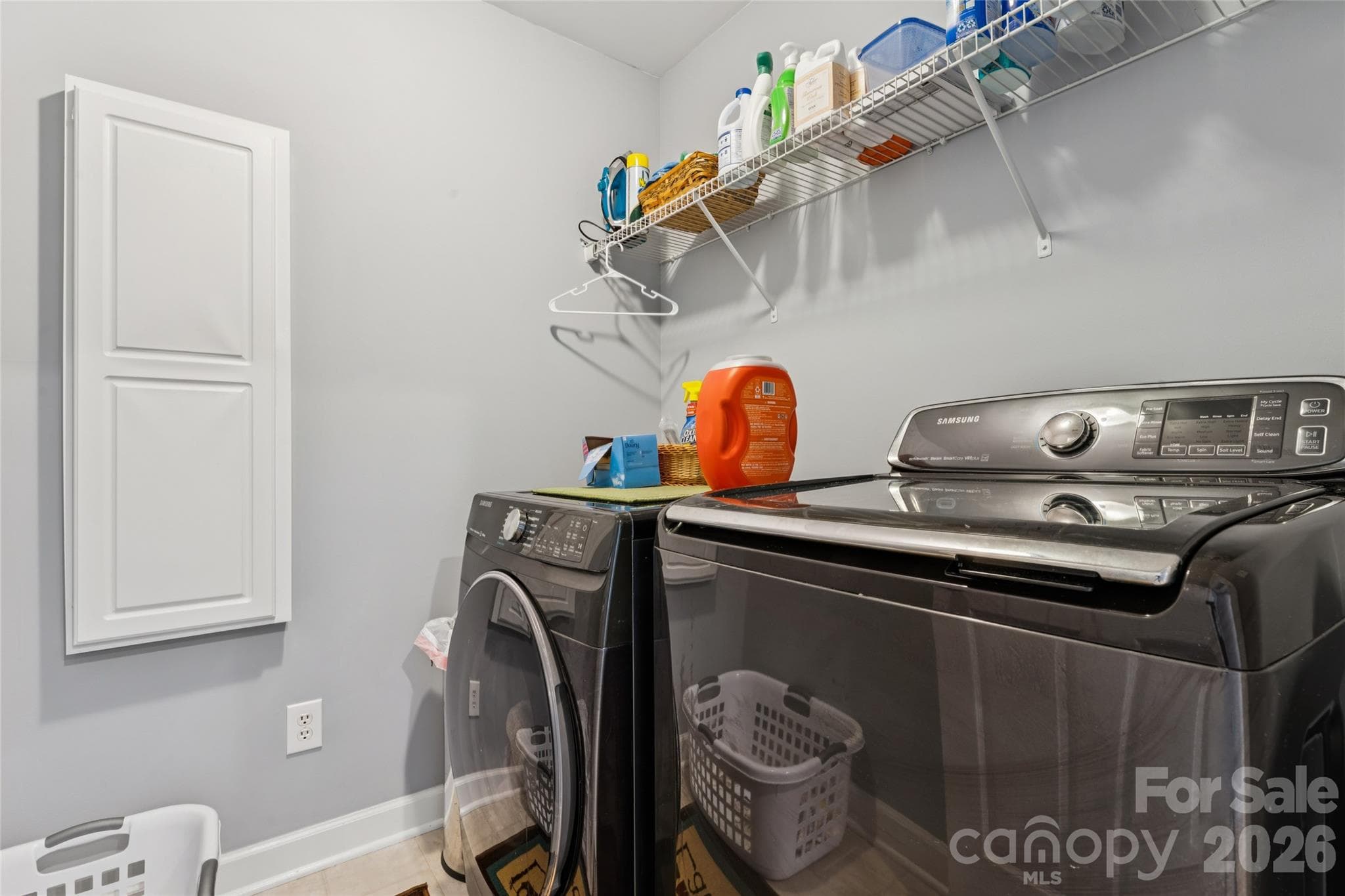 Laundry room on upper level - 8108 Penman Springs Drive, Waxhaw