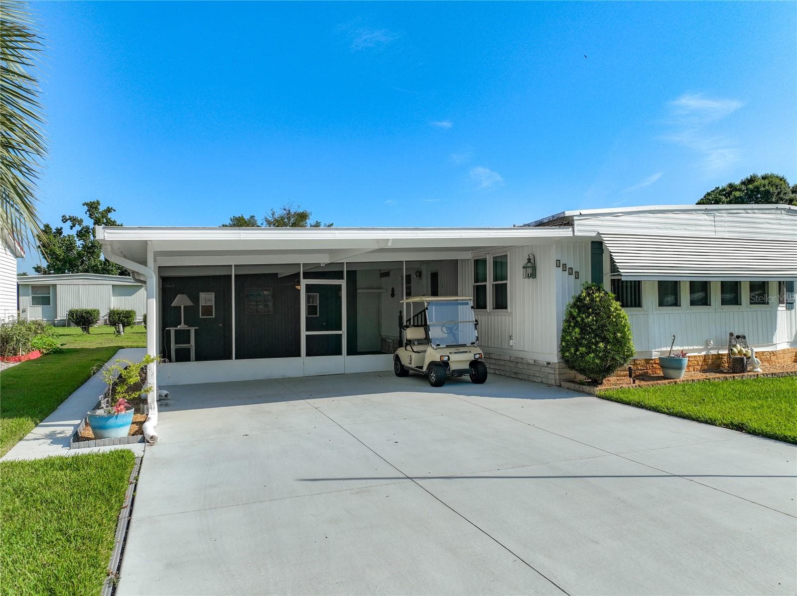Front Exterior - 1925 BROOKSIDE DR, MOUNT DORA