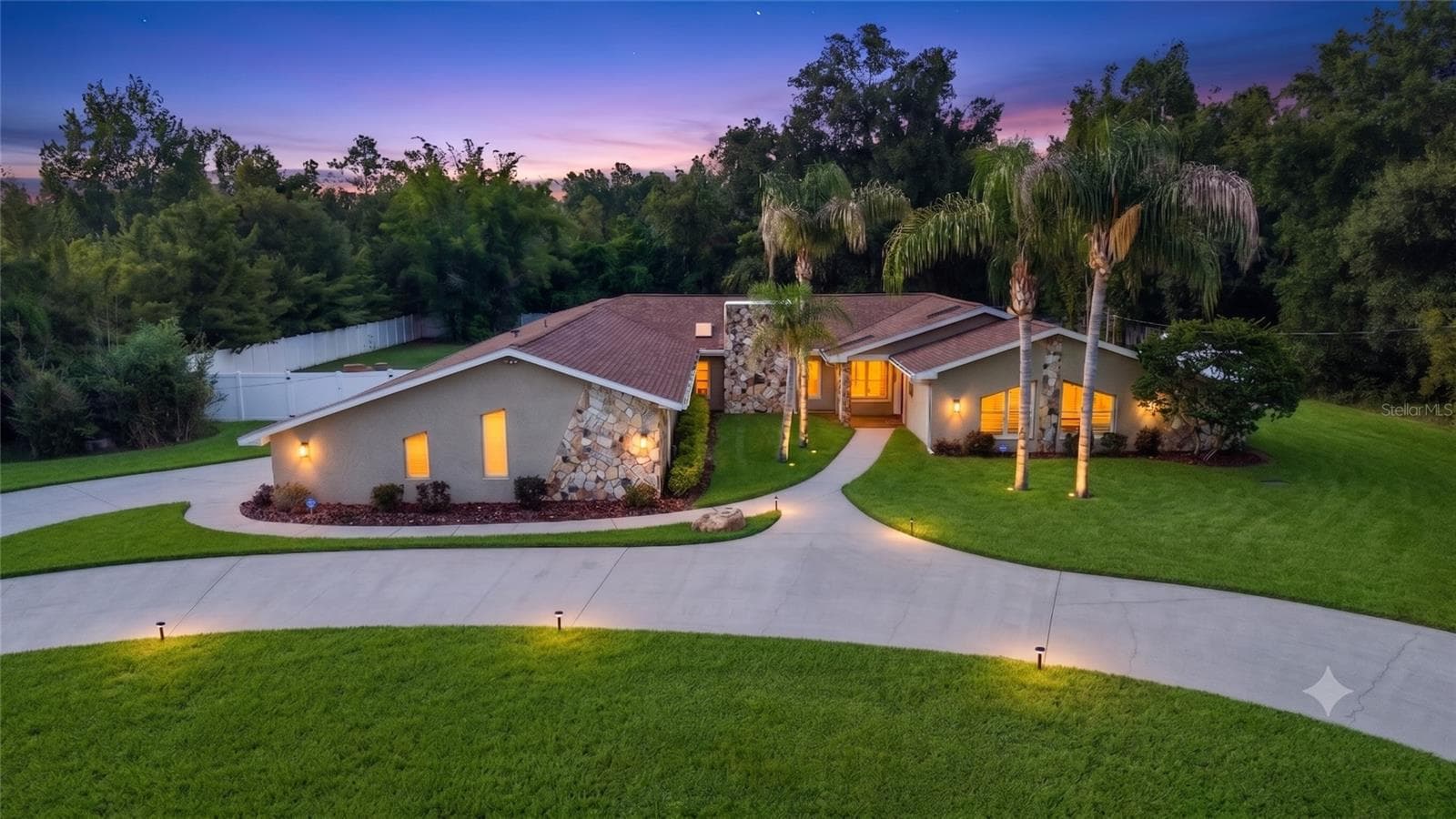 Single Family Residence at 7487 RIVER COUNTRY DR, WEEKI WACHEE, photo 3 of 53