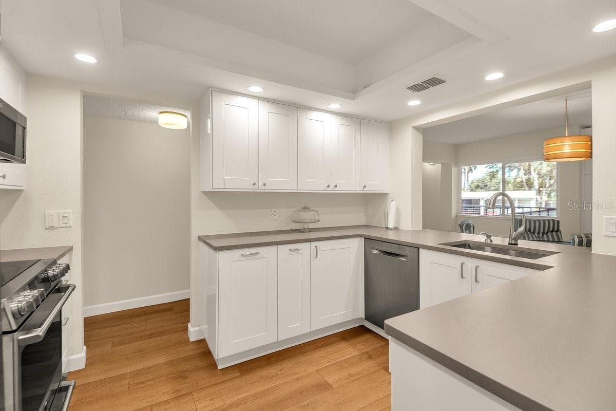 Condominium at 2753 ORCHID OAKS DR #104, SARASOTA, photo 9 of 33