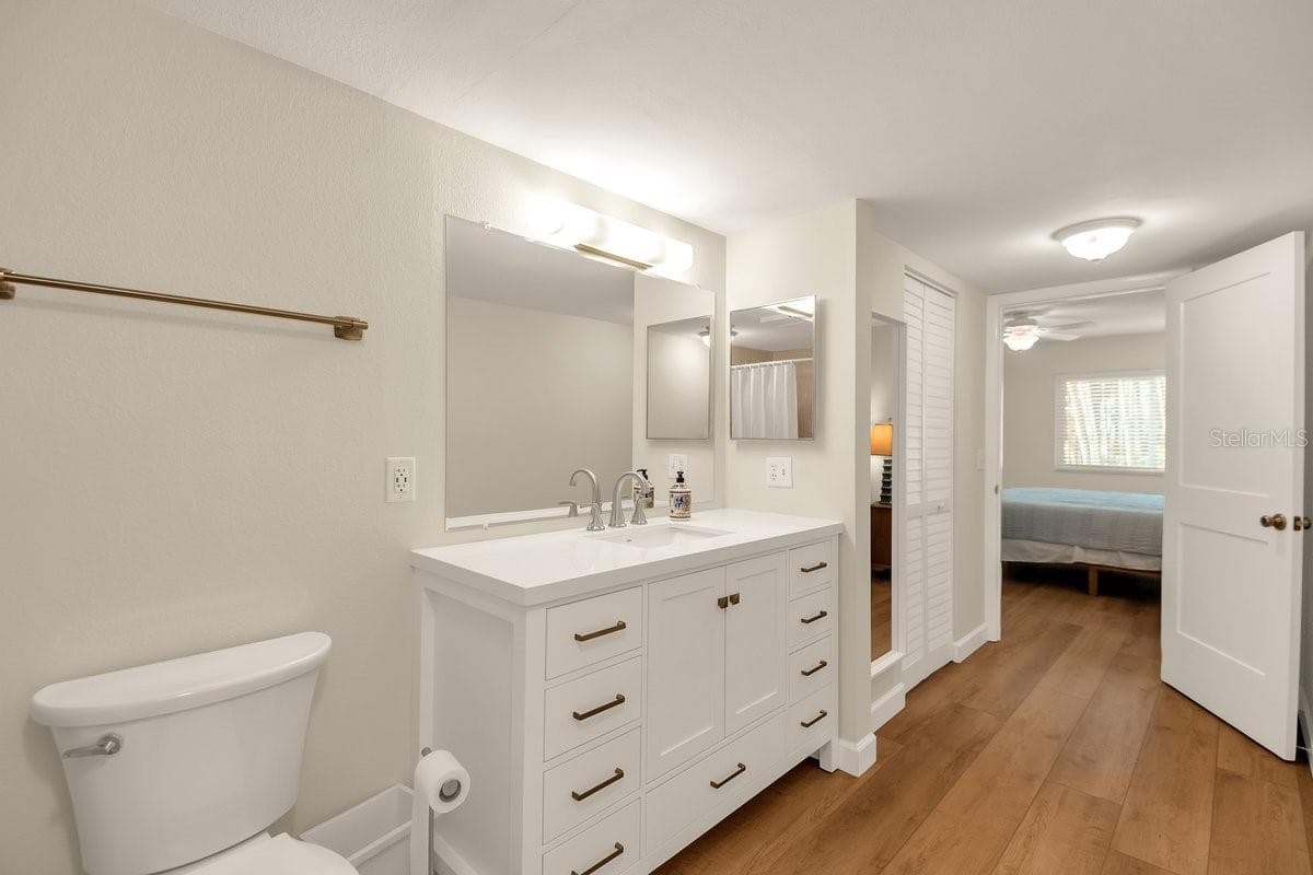 Primary Bathroom - 2753 ORCHID OAKS DR #104, SARASOTA