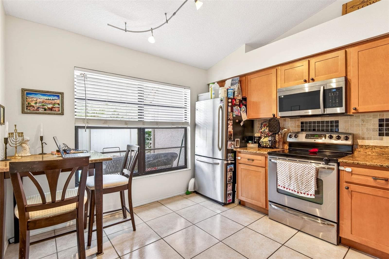 Condominium at 3409 HILL MOOR DR, PALM HARBOR, photo 9 of 23