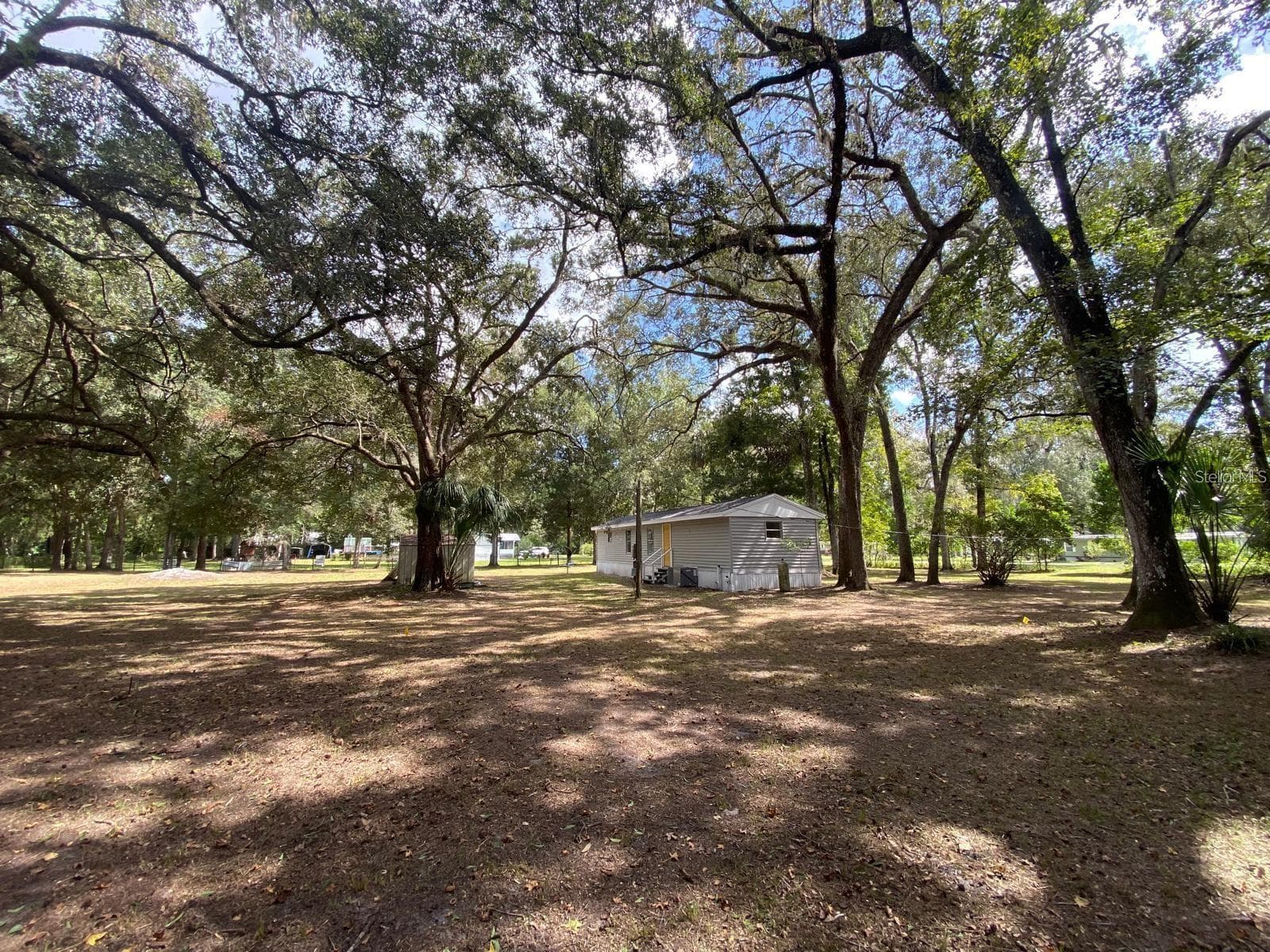 Manufactured Home at 19429 MCCLOY CIR, BROOKSVILLE, photo 16 of 18