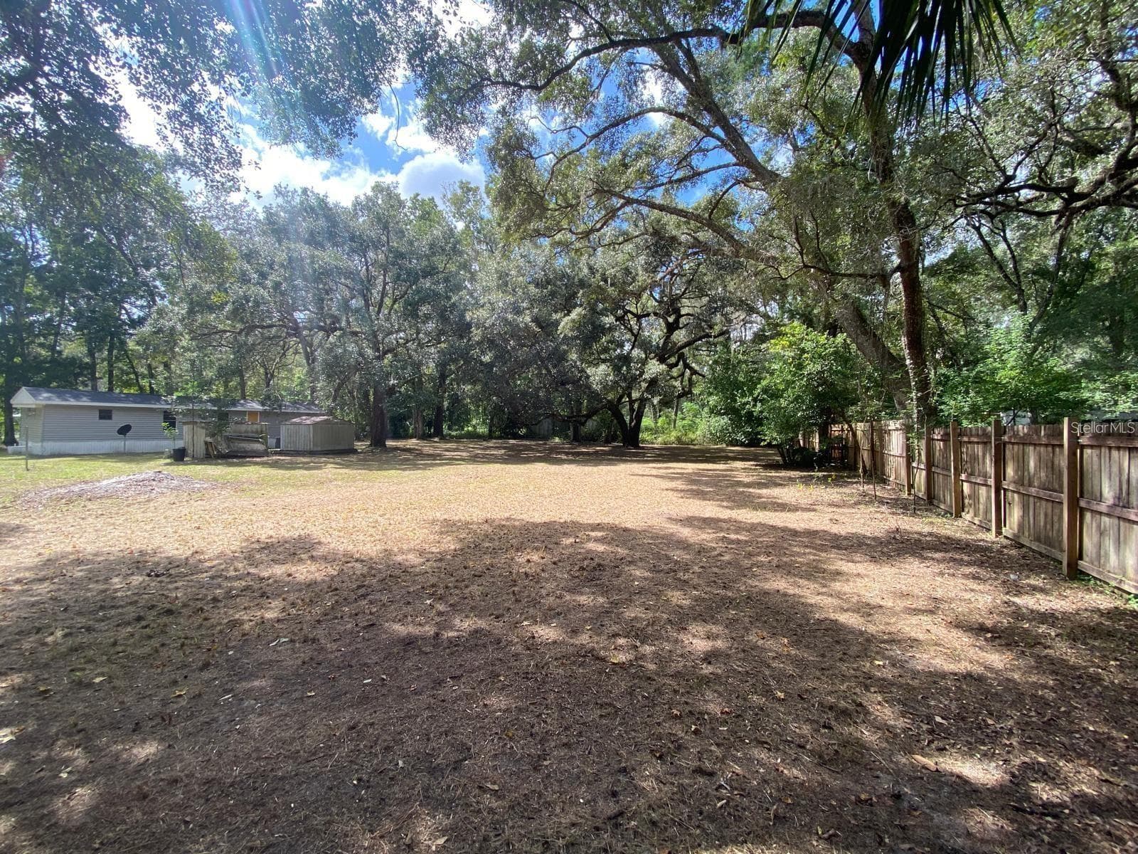 Manufactured Home at 19429 MCCLOY CIR, BROOKSVILLE, photo 17 of 18