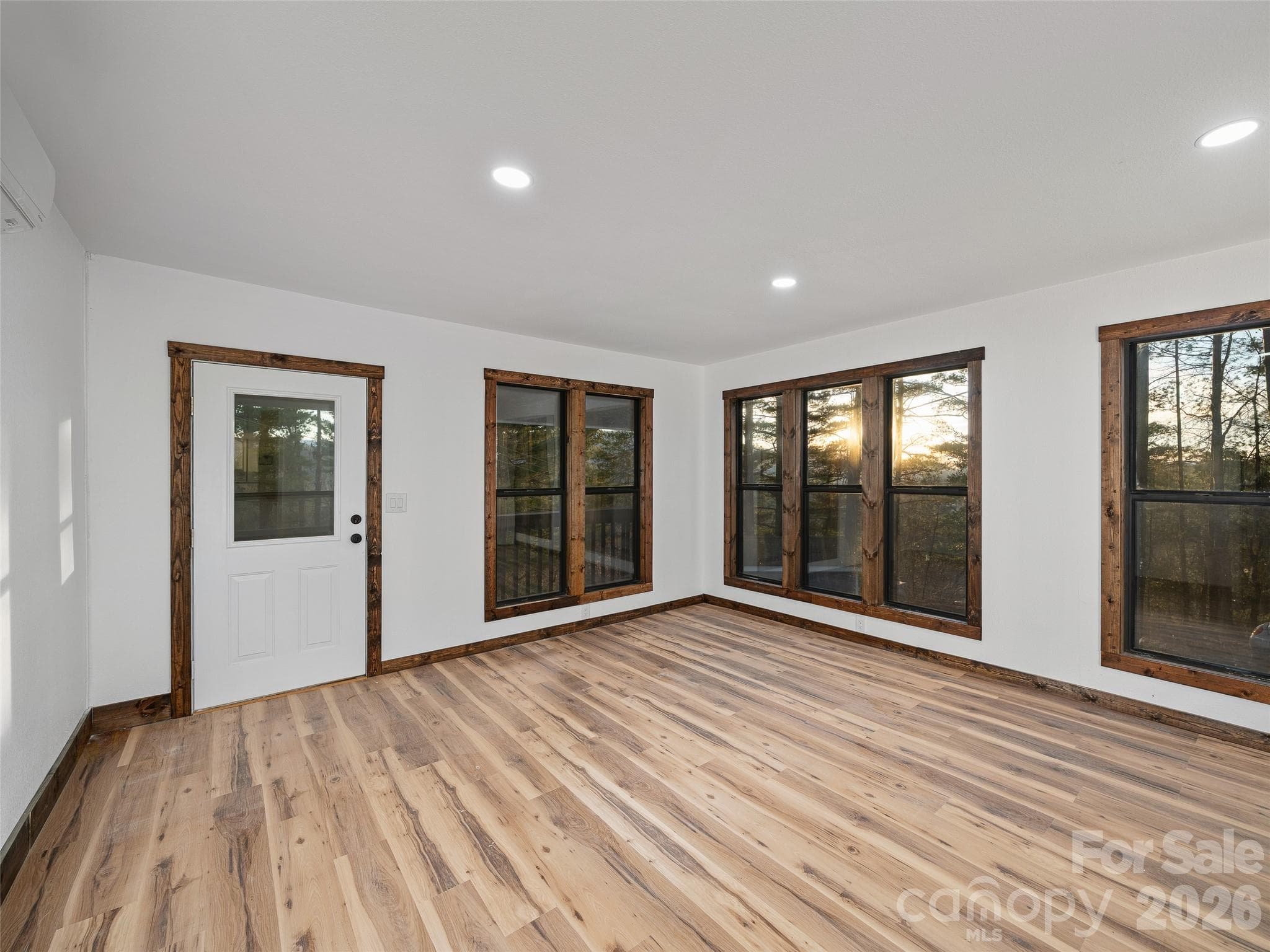 Single Family Residence at Burnsville, photo 15 of 33