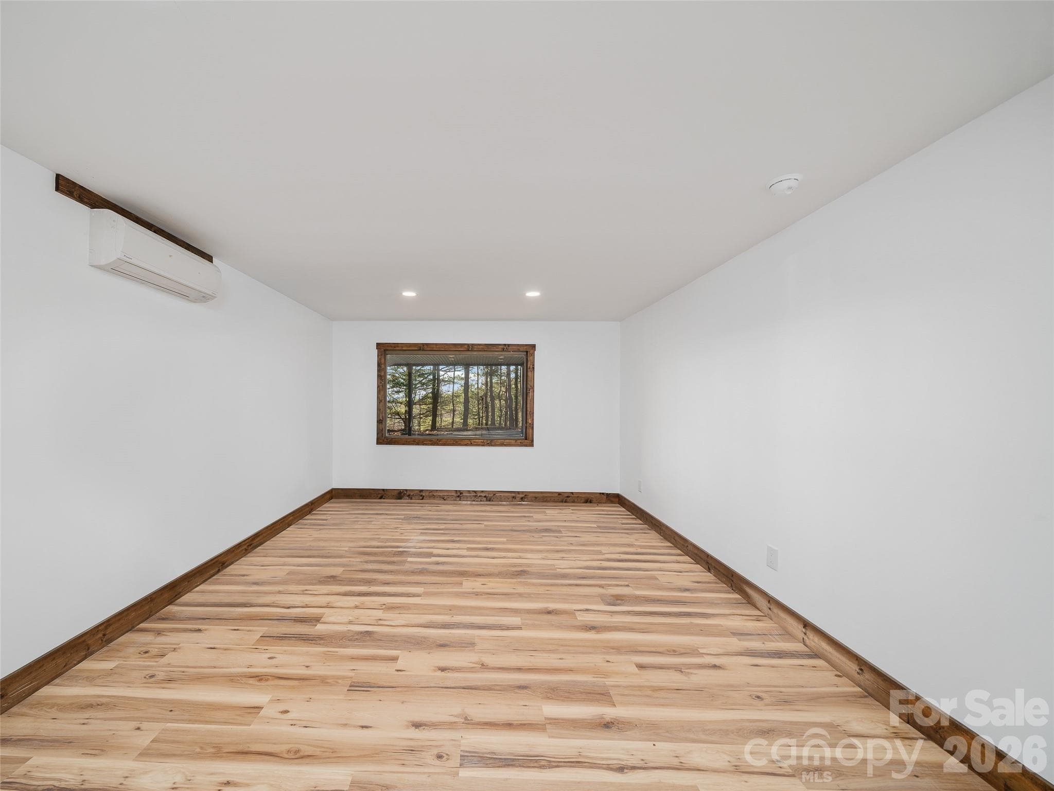 Single Family Residence at Burnsville, photo 26 of 33