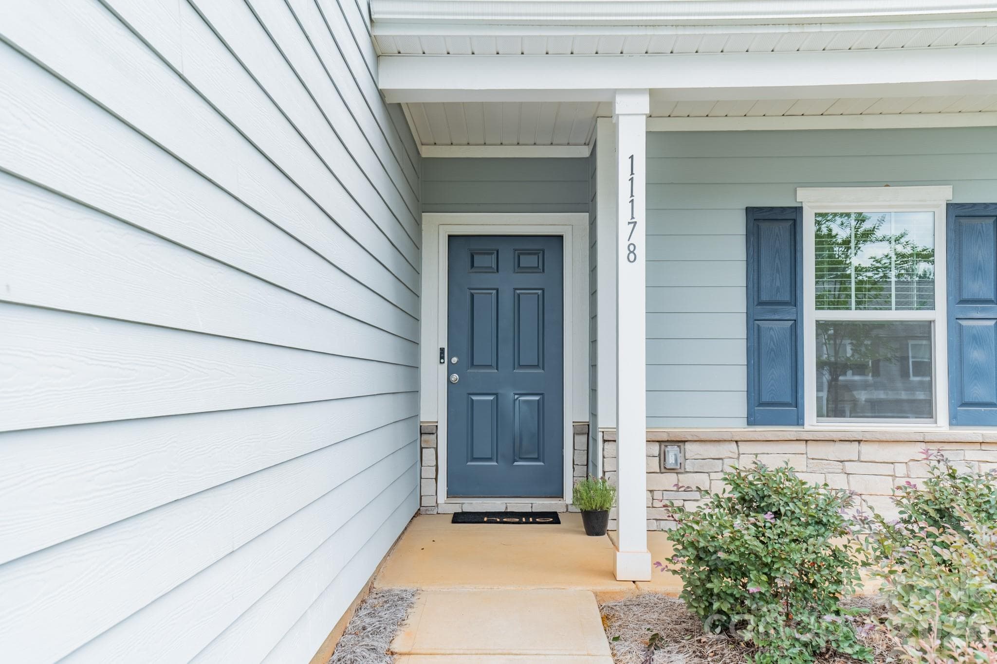 Single Family Residence at Lancaster, photo 4 of 34