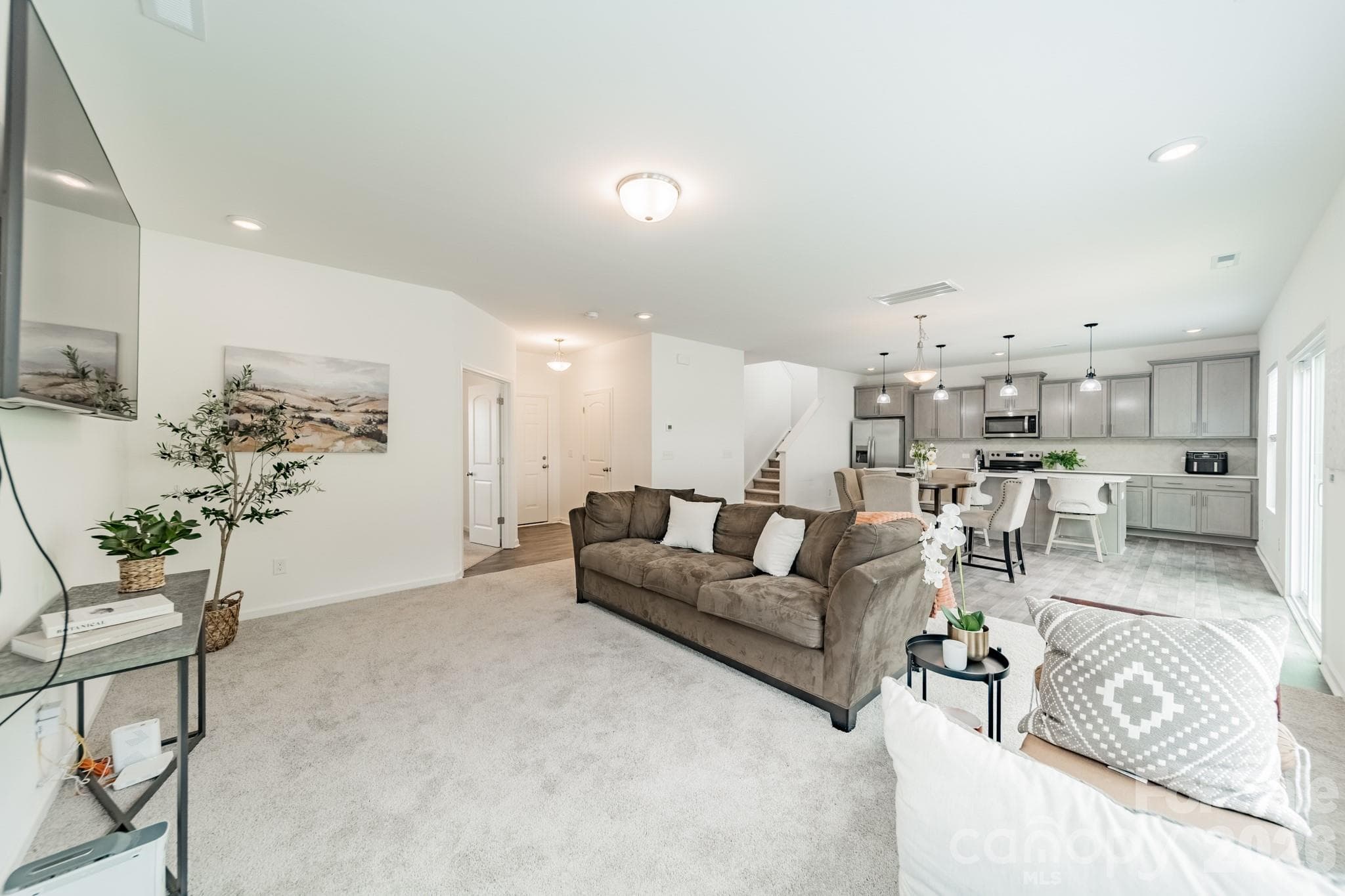 Single Family Residence at 11178 Argosy Drive, Lancaster, photo 13 of 34