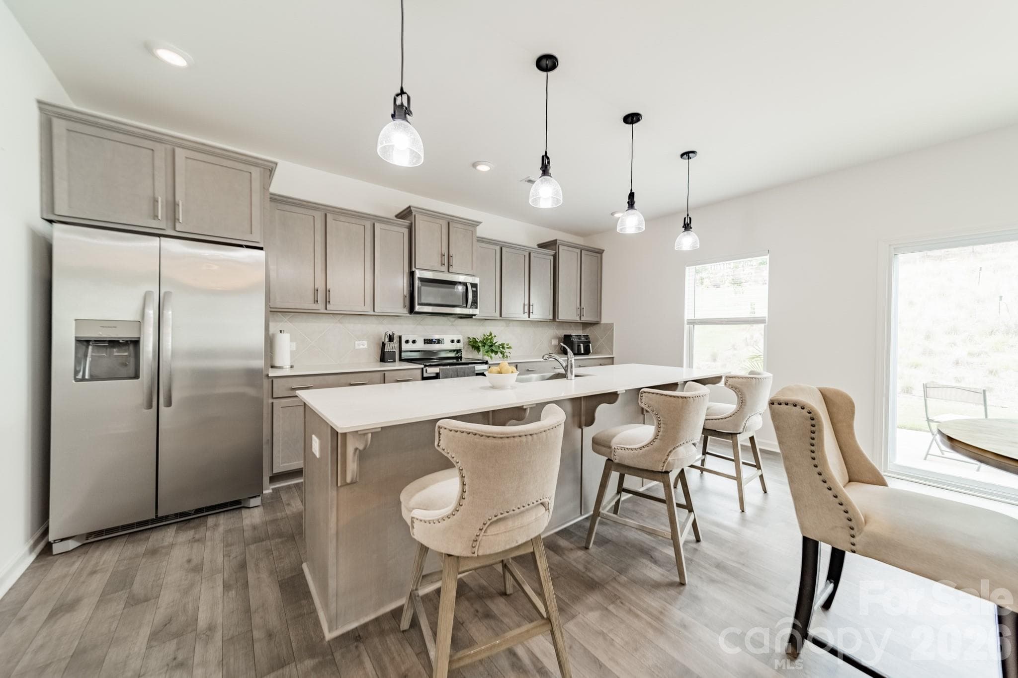 Single Family Residence at Lancaster, photo 6 of 34