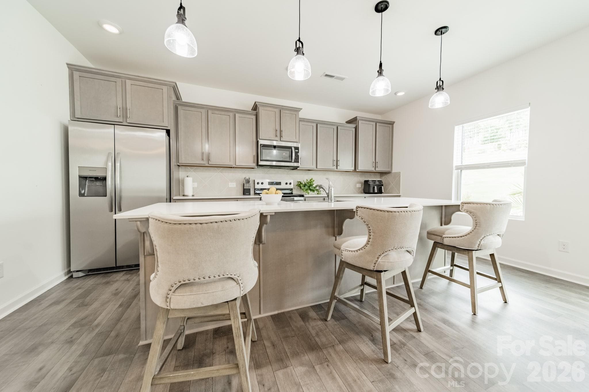 Single Family Residence at Lancaster, photo 7 of 34
