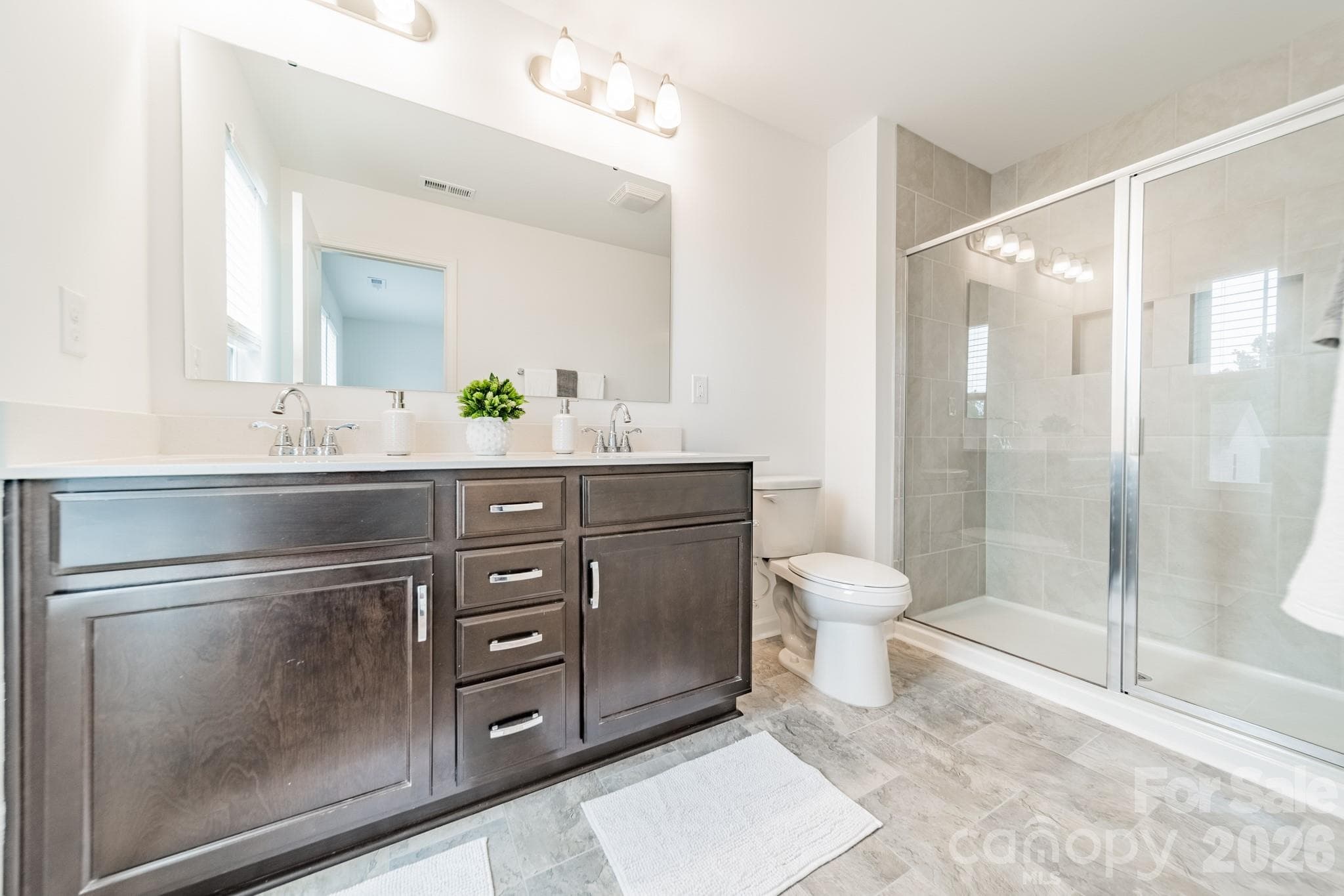 Single Family Residence at 11178 Argosy Drive, Lancaster, photo 18 of 34