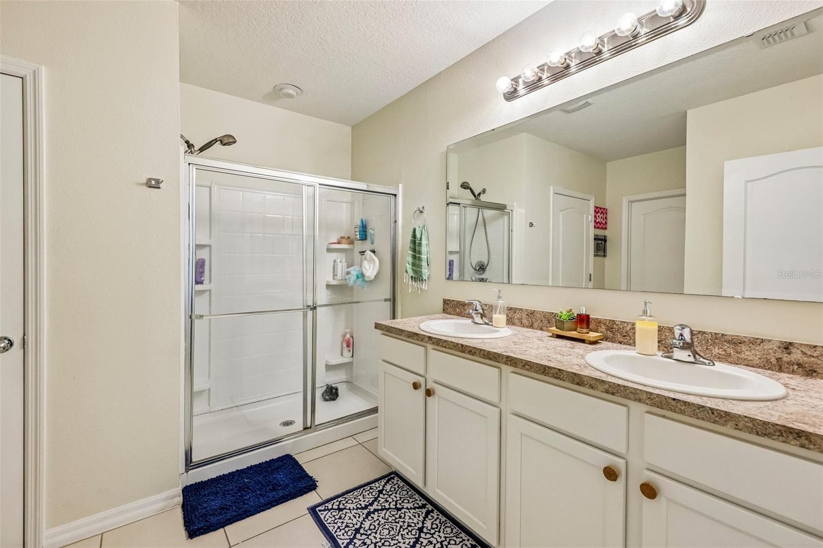Single Family Residence at 806 GRAND PARK CT, DELAND, photo 22 of 28