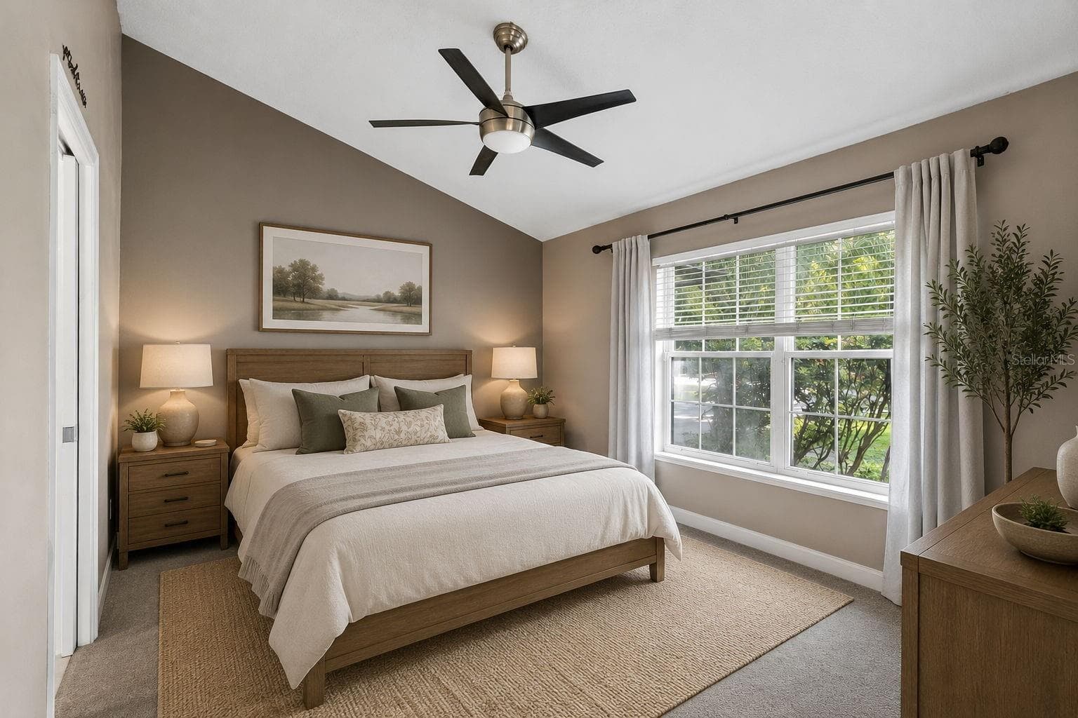 Single Family Residence at 2780 PASEO AVE, ORLANDO, photo 12 of 32
