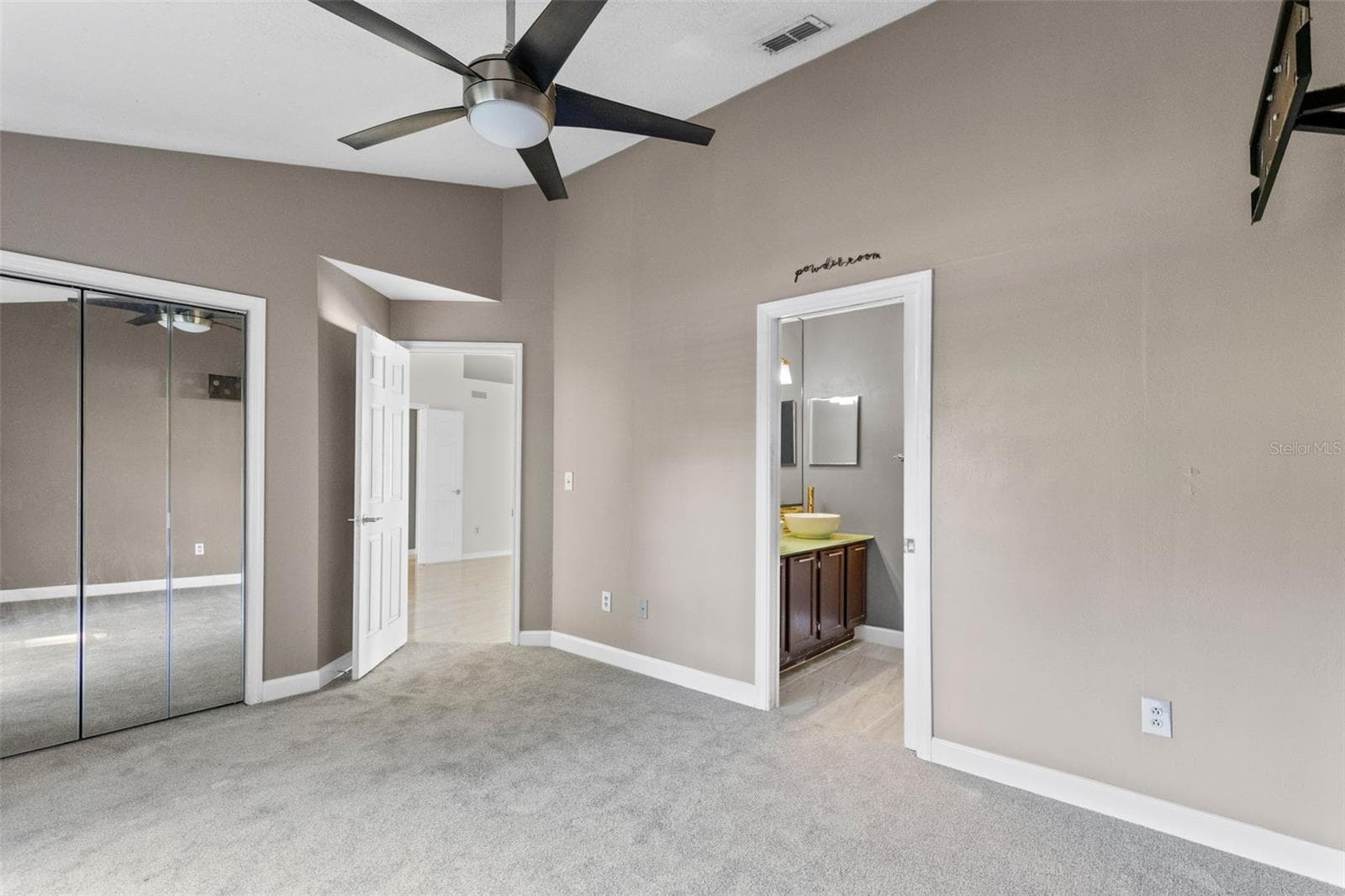 Single Family Residence at 2780 PASEO AVE, ORLANDO, photo 13 of 32