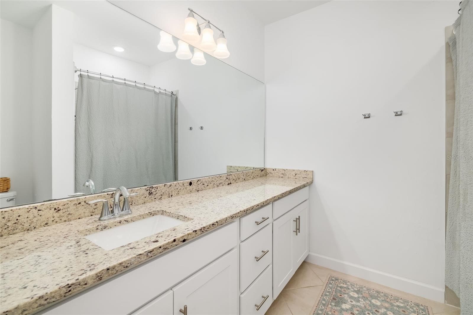 Townhouse at 15210 SUNNY DAY DR, BRADENTON, photo 20 of 47