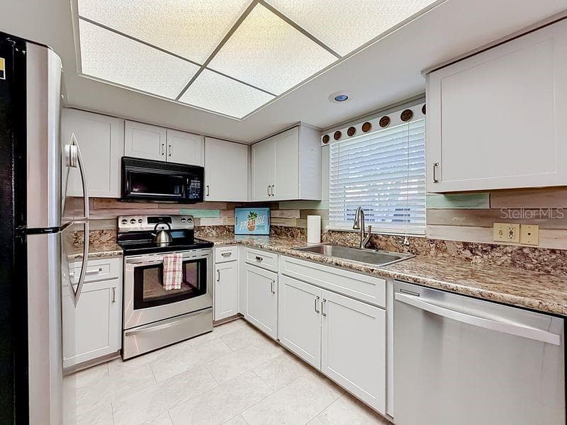 Condominium at 2210 UTOPIAN DR E #214, CLEARWATER, photo 4 of 54