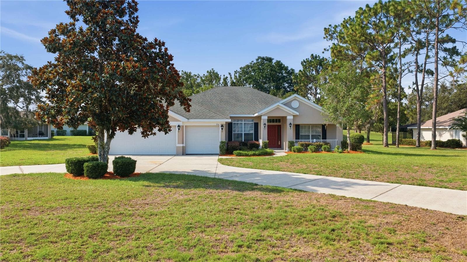 334 LAKE DR