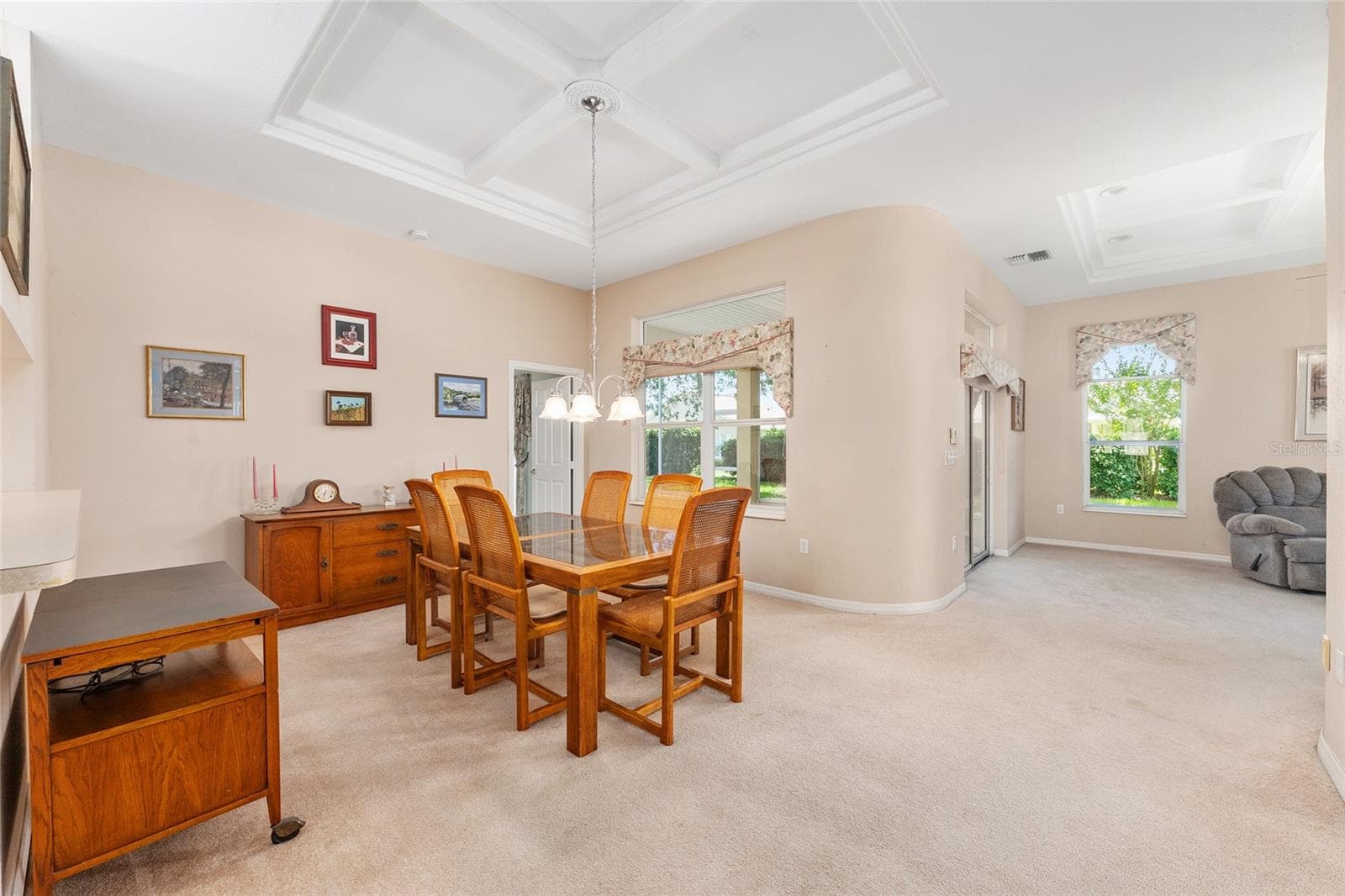 Single Family Residence at 11262 SW 73RD CIR, OCALA, photo 6 of 76