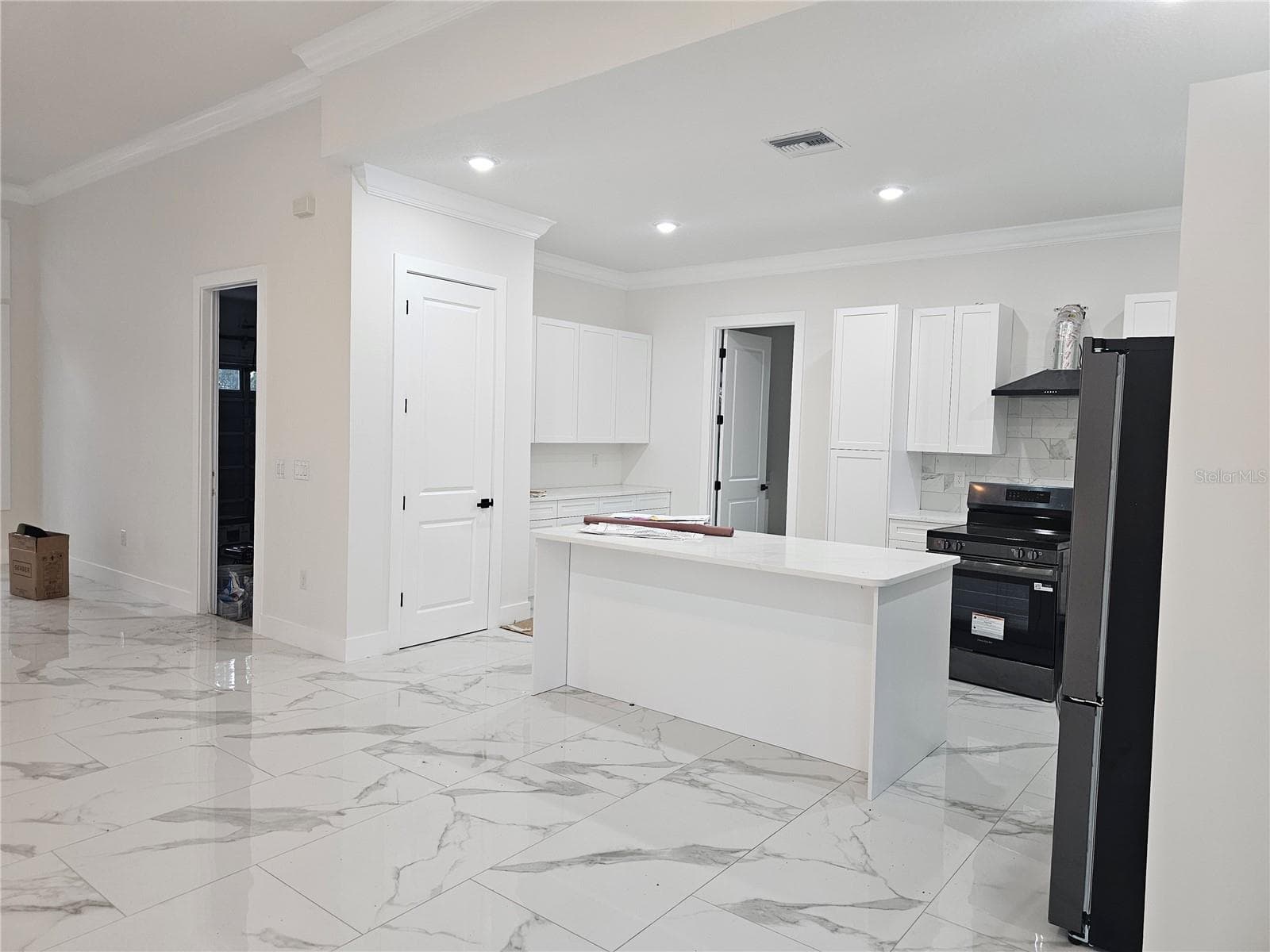 Single Family Residence at 292 GARDENIA RD, KISSIMMEE, photo 13 of 42