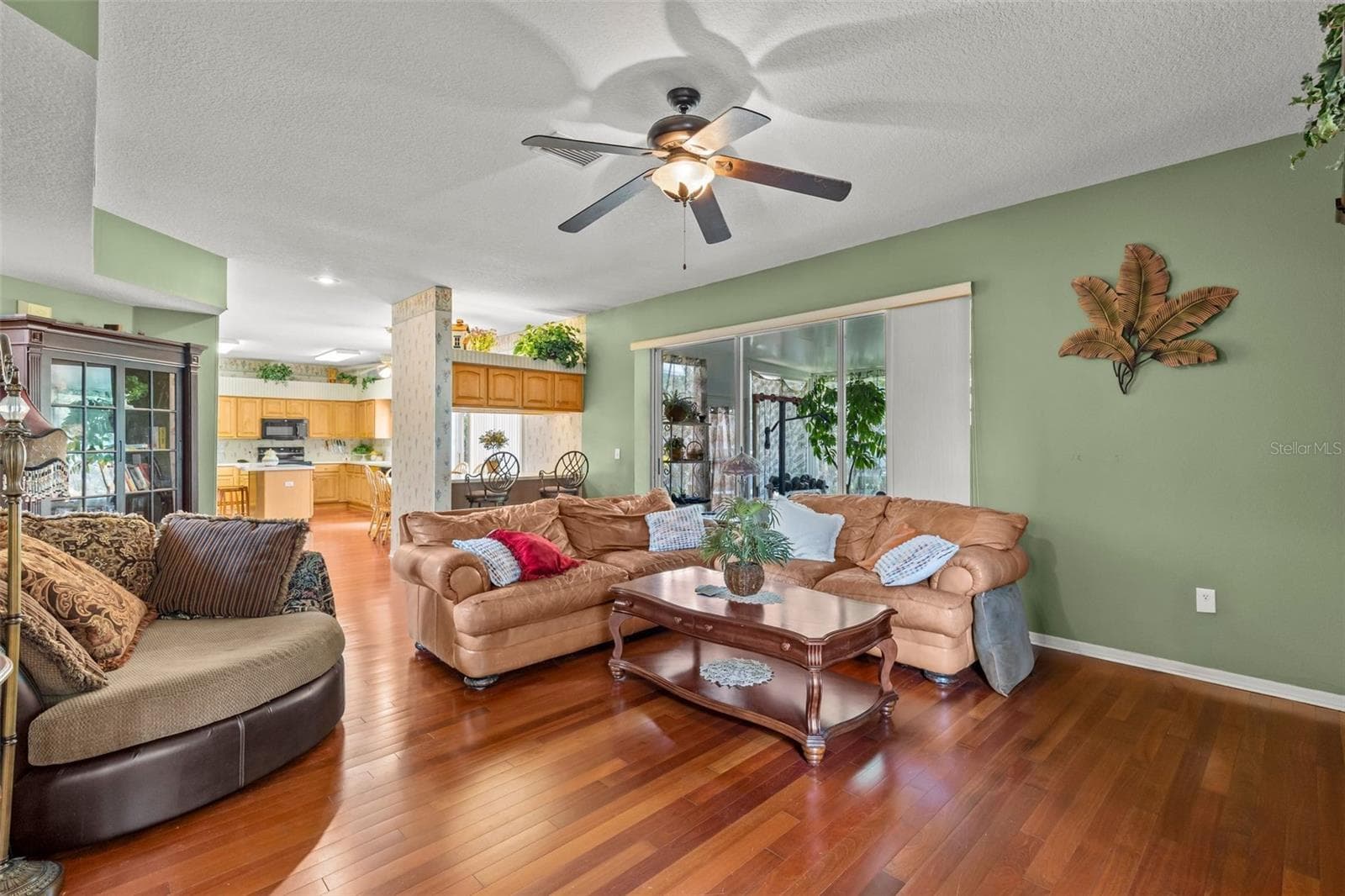 Single Family Residence at 27221 SEA BREEZE WAY, WESLEY CHAPEL, photo 15 of 44