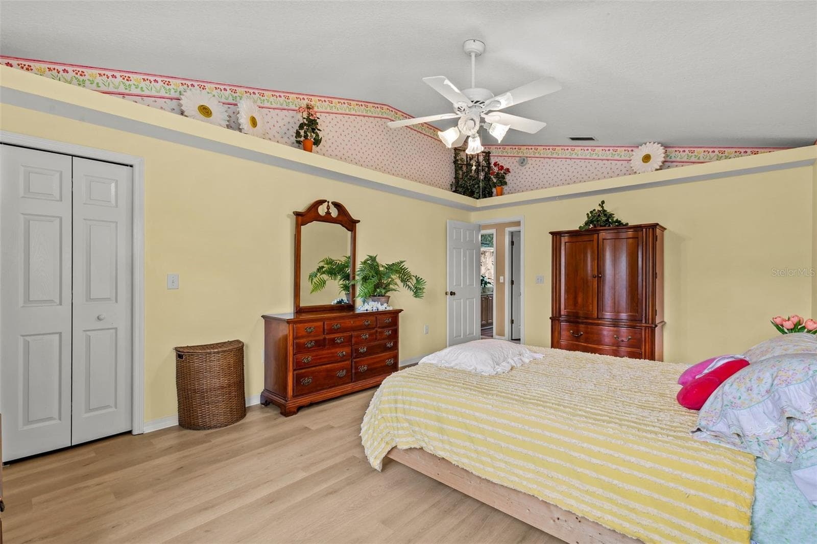 Single Family Residence at 27221 SEA BREEZE WAY, WESLEY CHAPEL, photo 23 of 44