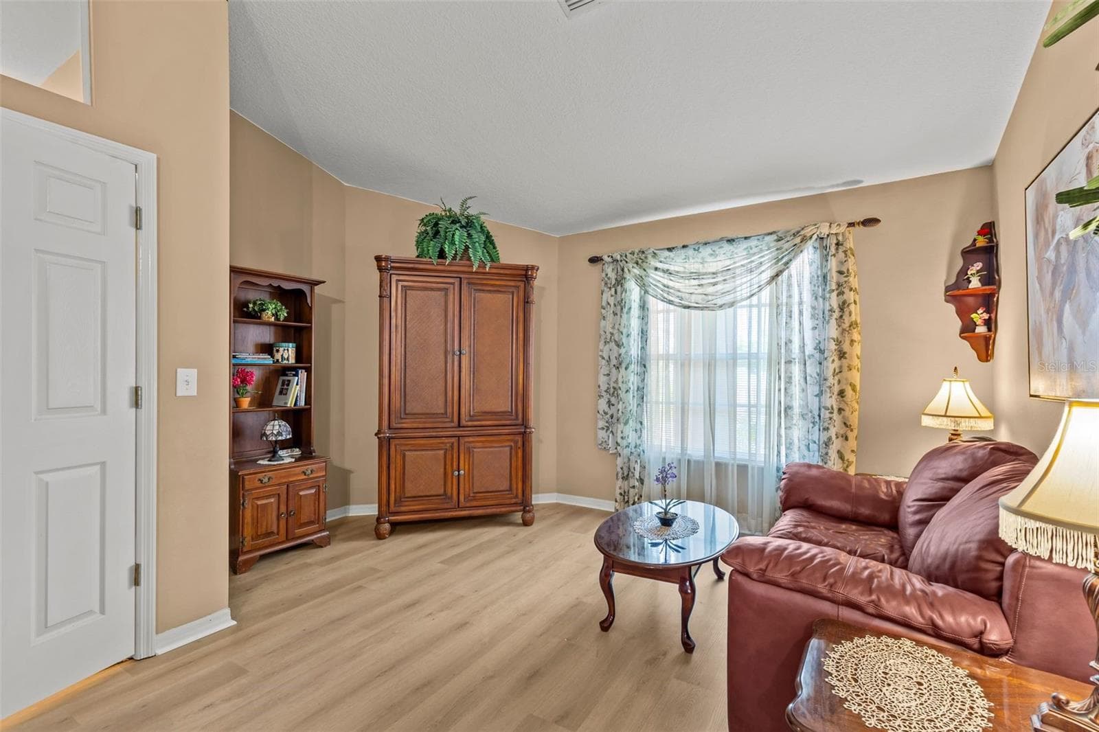 Single Family Residence at 27221 SEA BREEZE WAY, WESLEY CHAPEL, photo 33 of 44