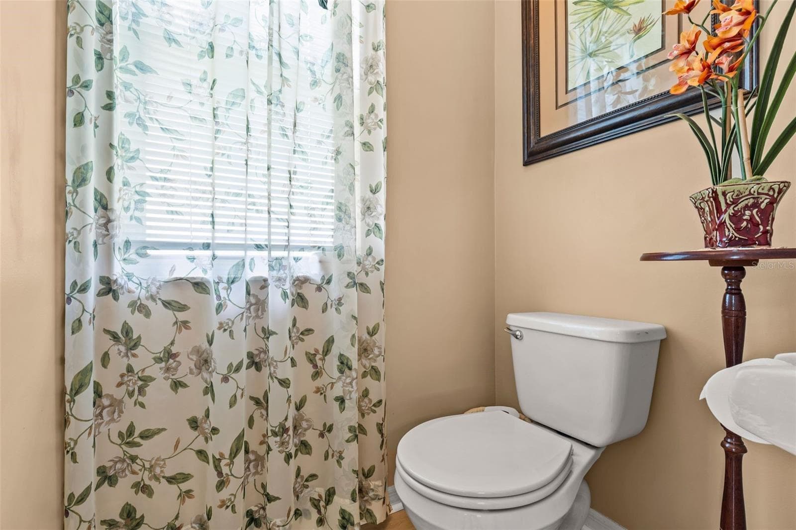 Single Family Residence at 27221 SEA BREEZE WAY, WESLEY CHAPEL, photo 37 of 44